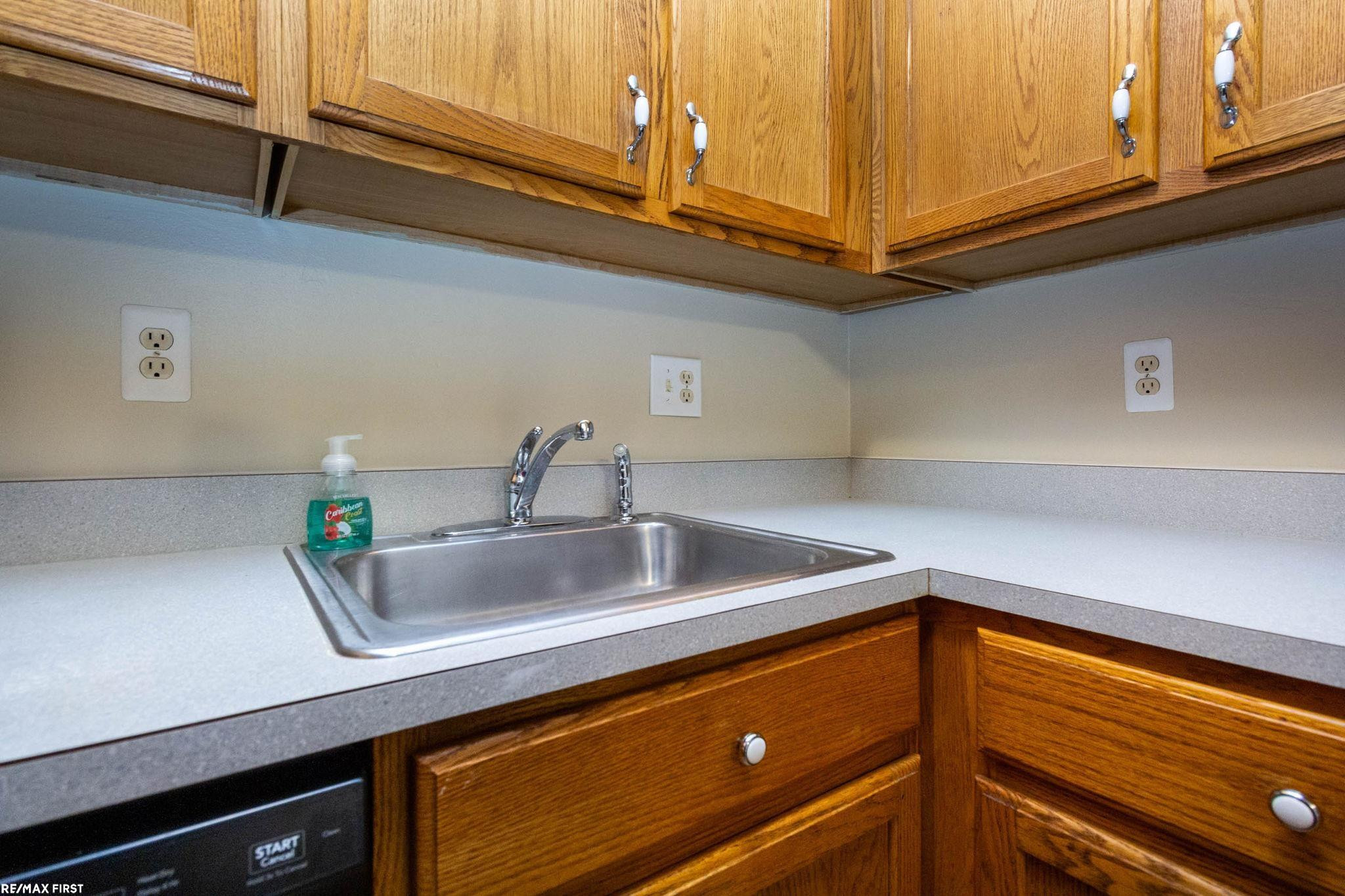 29409 Maurice Court, Chesterfield, MI 48047 — Photo 12