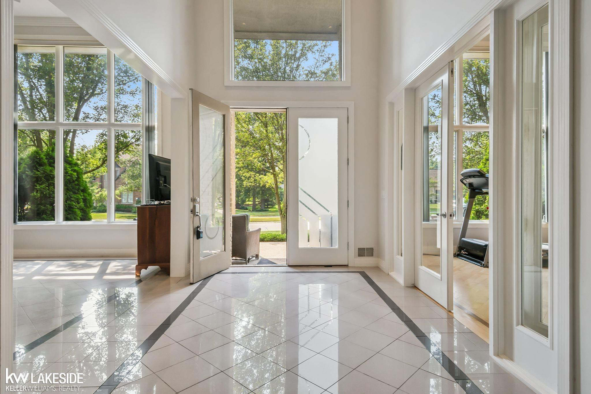 55766 Apple Lane, Shelby Twp, MI 48316 — Photo 3