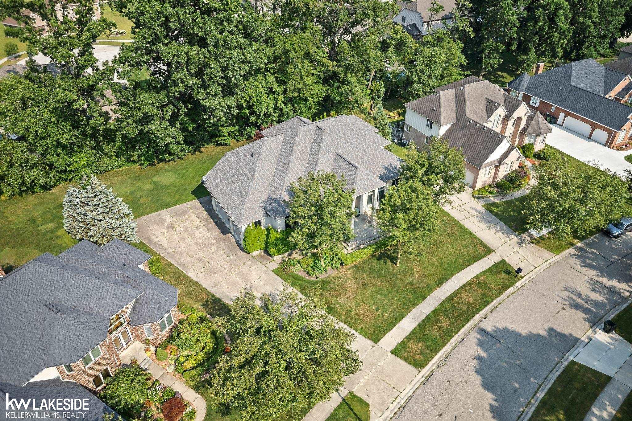 55766 Apple Lane, Shelby Twp, MI 48316 — Photo 65