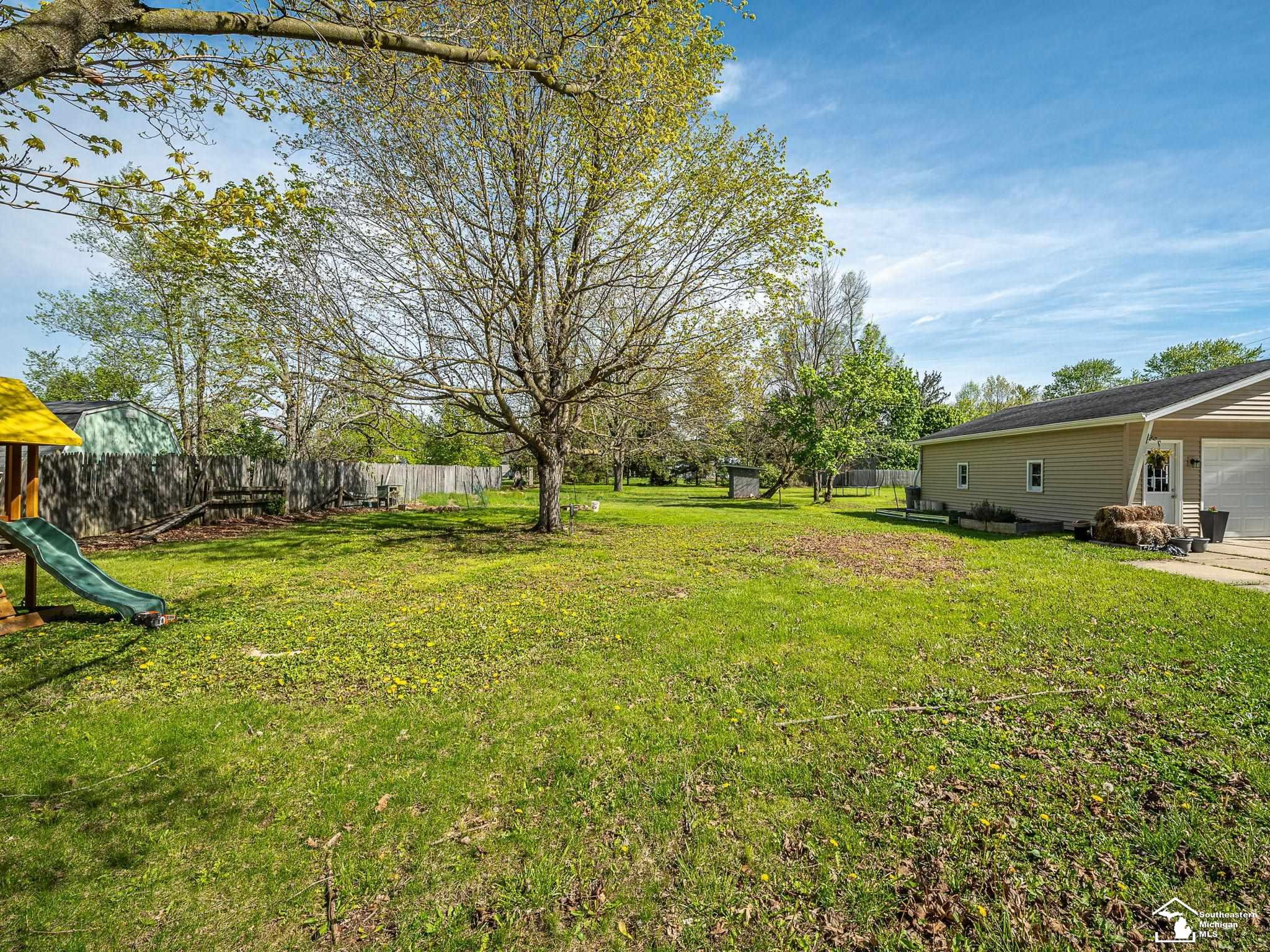 903 W Russell Road, Tecumseh, MI 49286 — Photo 34