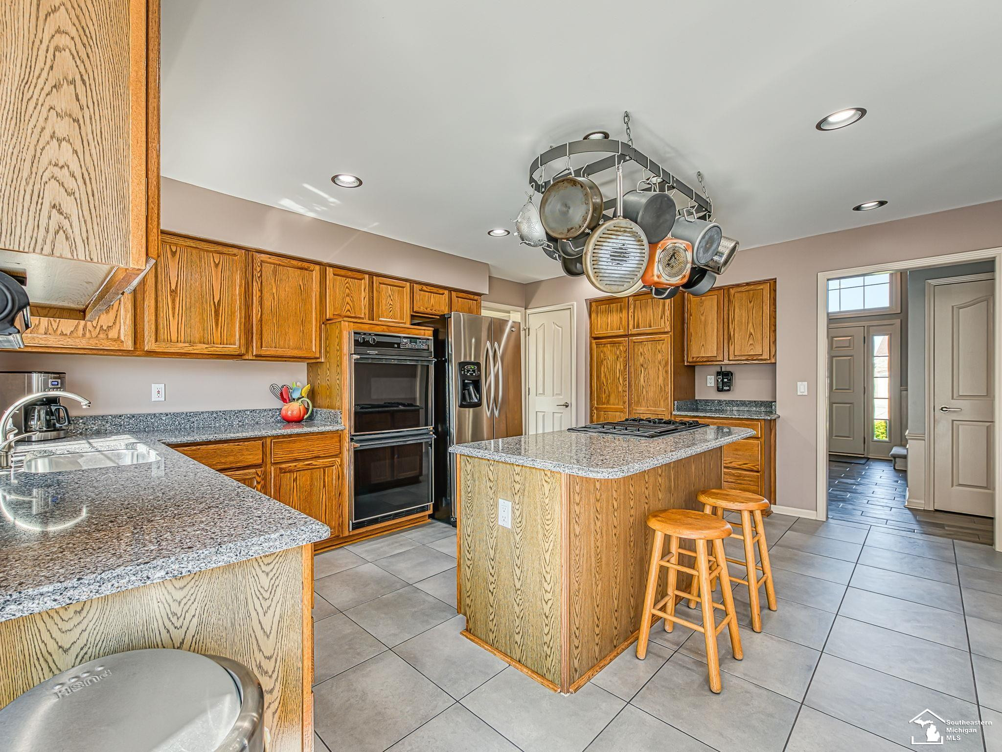 839 Kings Park Road, Monroe, MI 48161 — Photo 18