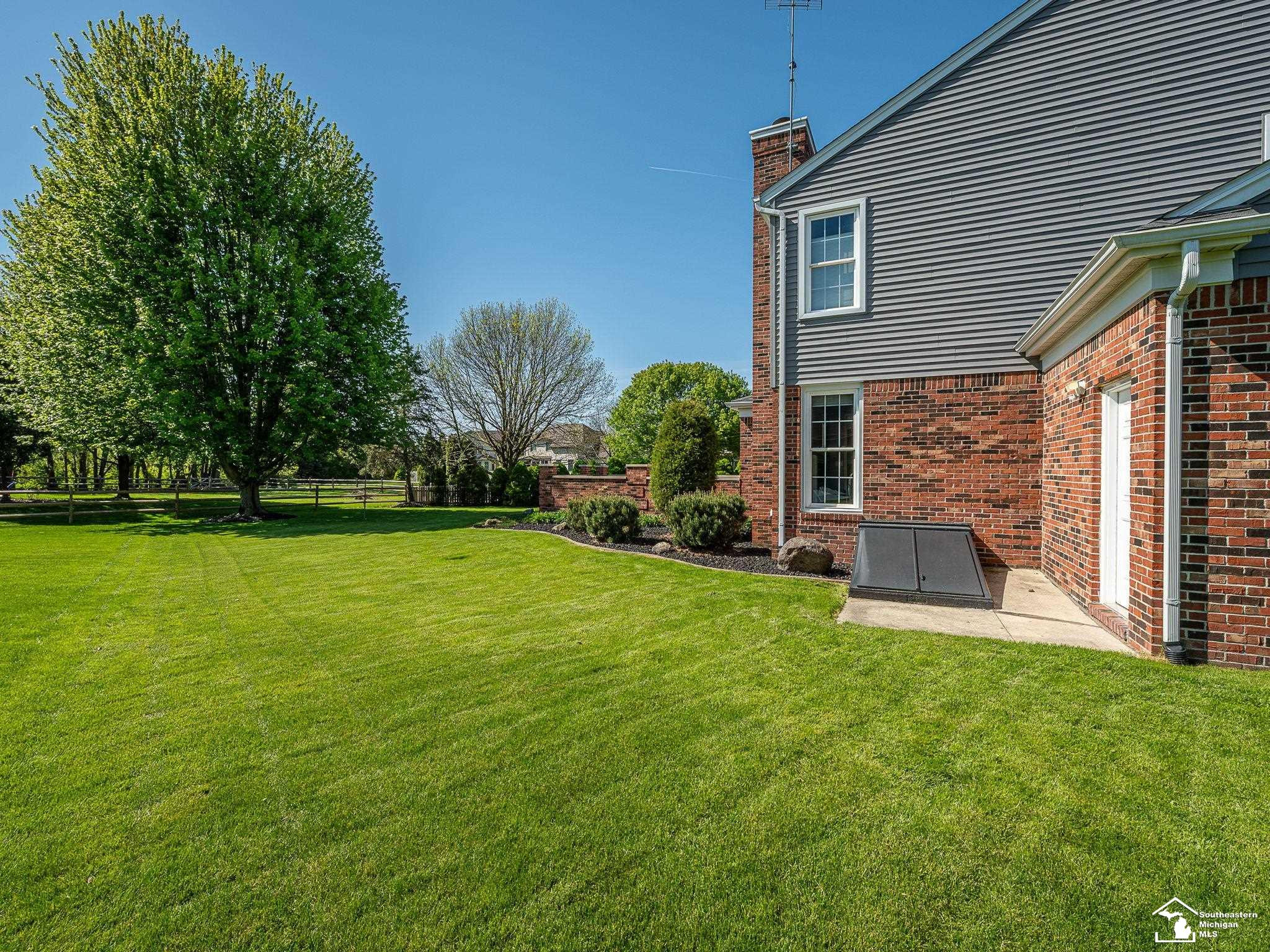 839 Kings Park Road, Monroe, MI 48161 — Photo 55