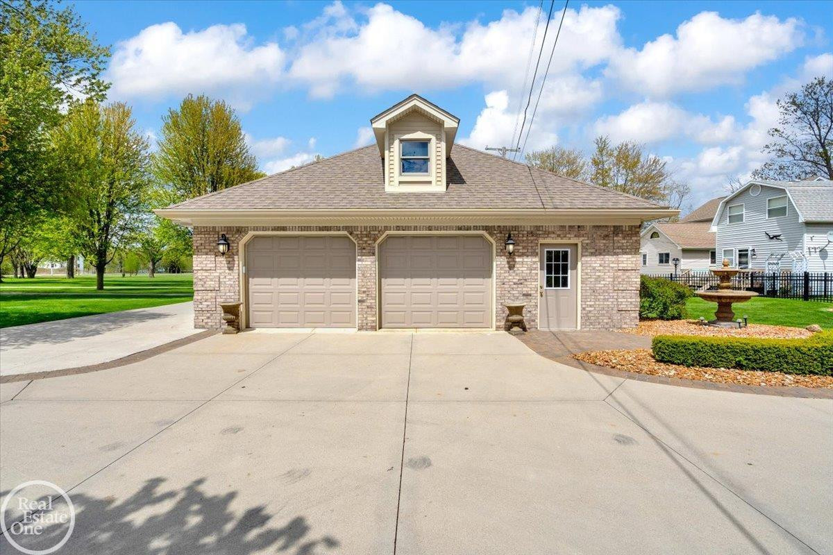7827 S River Road, MI — Photo 75