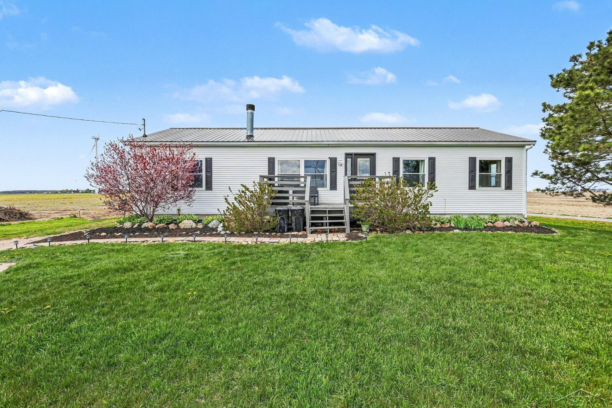 4405 N Merrill Road, Merrill, MI 48637 — Photo 2