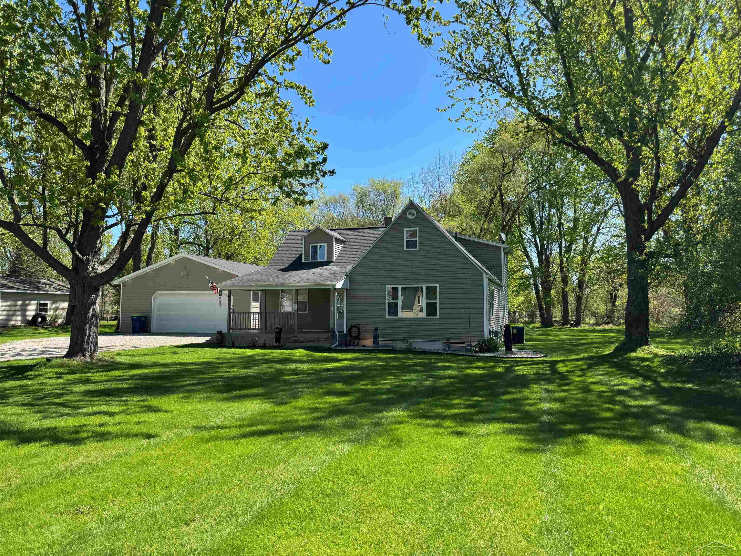 575 Lutzke Road, Saginaw, MI 48609