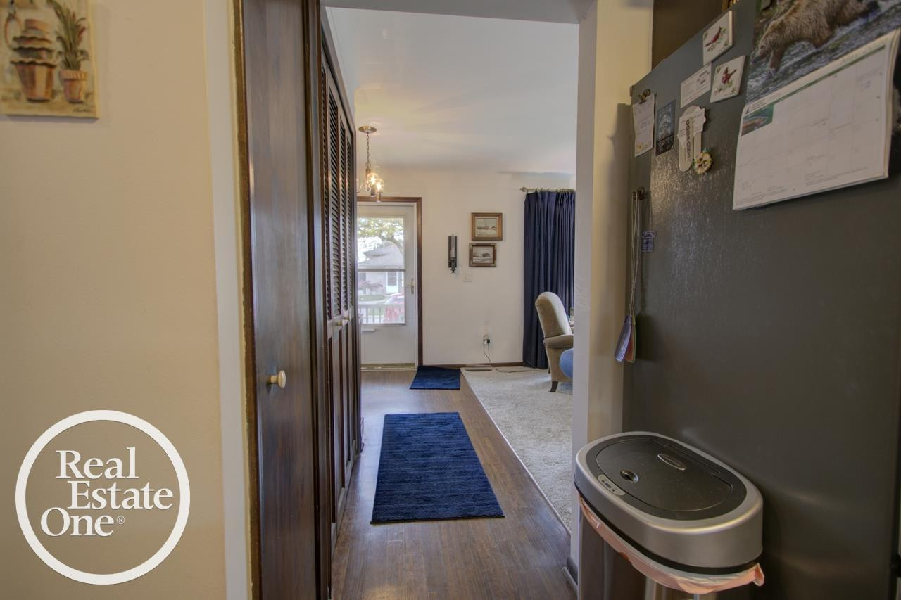 22444 Lange Street, Saint Clair Shores, MI 48080 — Photo 7