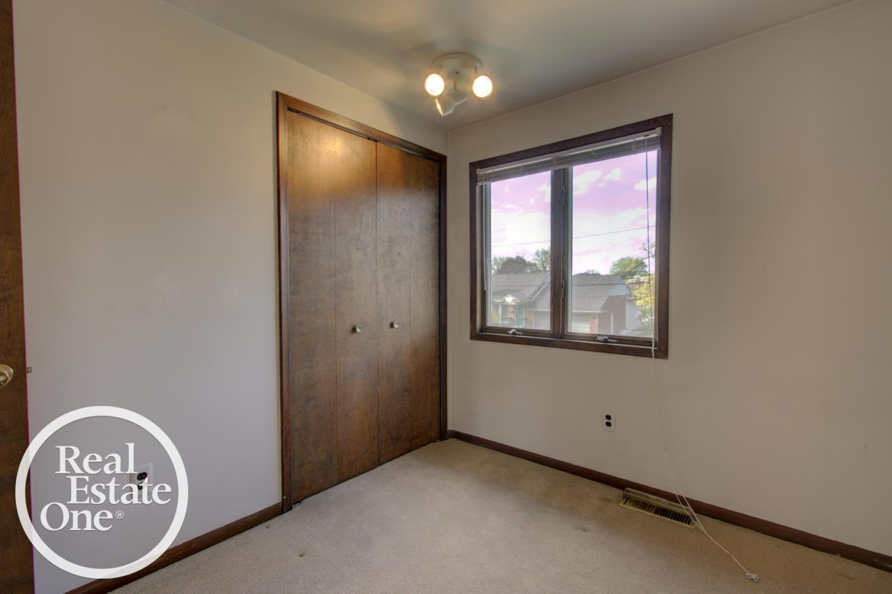 22444 Lange Street, Saint Clair Shores, MI 48080 — Photo 19