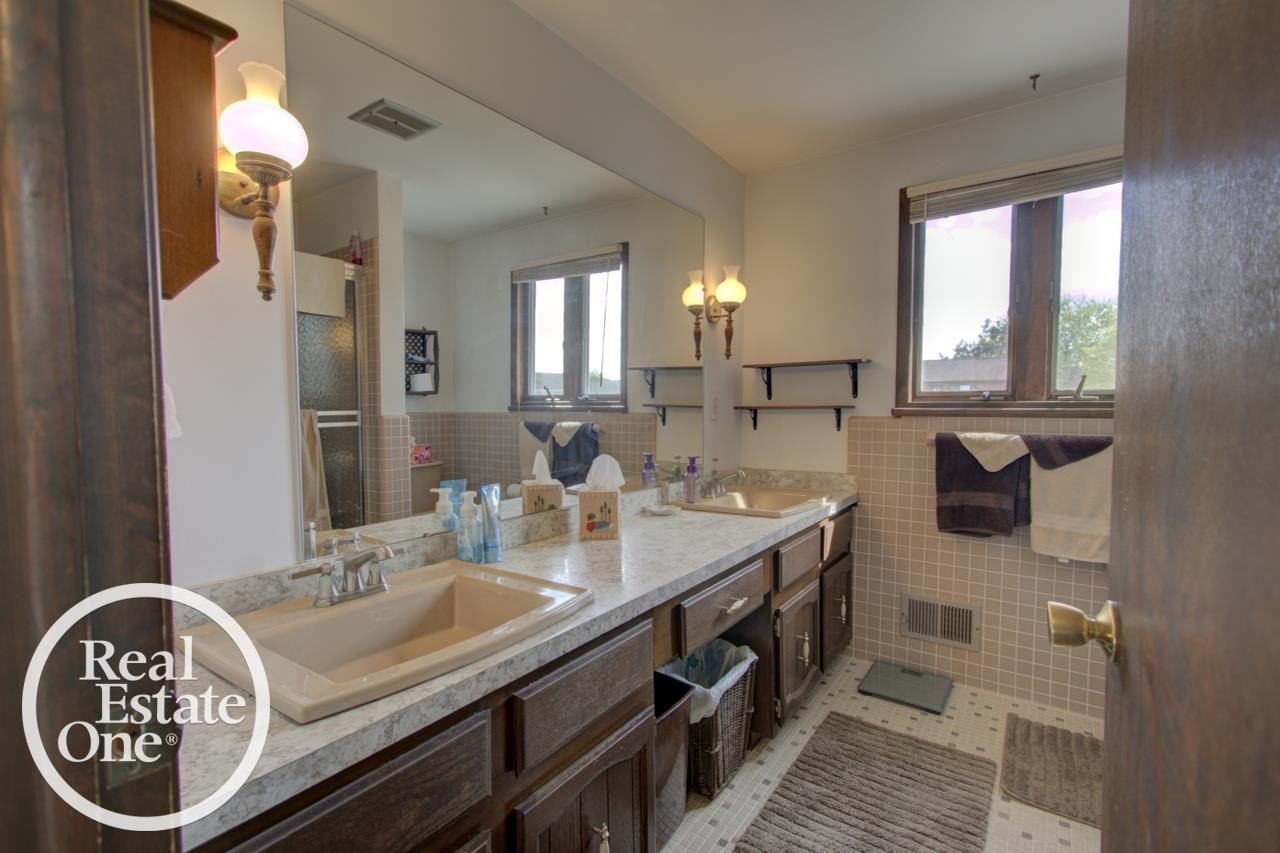 22444 Lange Street, Saint Clair Shores, MI 48080 — Photo 24