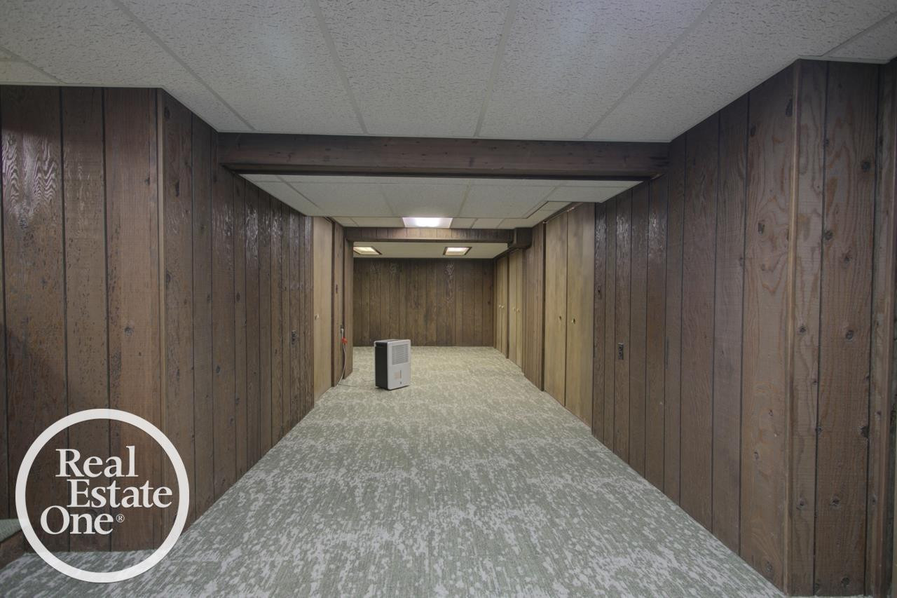 22444 Lange Street, Saint Clair Shores, MI 48080 — Photo 27