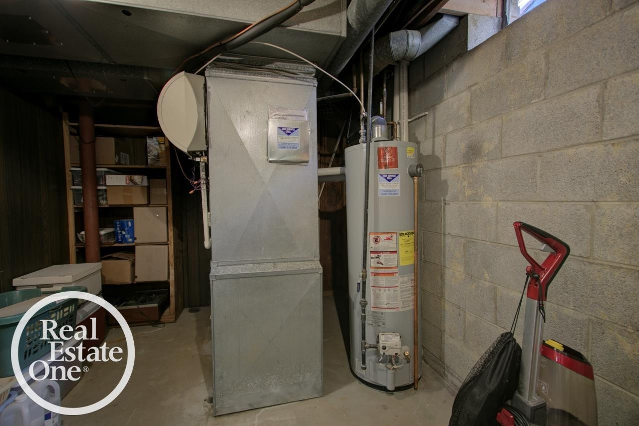 22444 Lange Street, Saint Clair Shores, MI 48080 — Photo 31