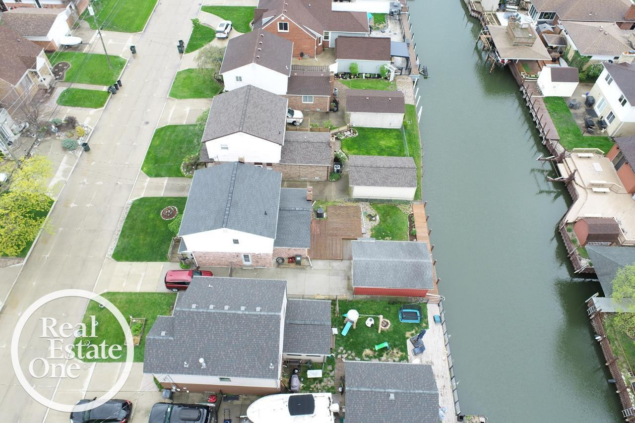 22444 Lange Street, Saint Clair Shores, MI 48080 — Photo 39