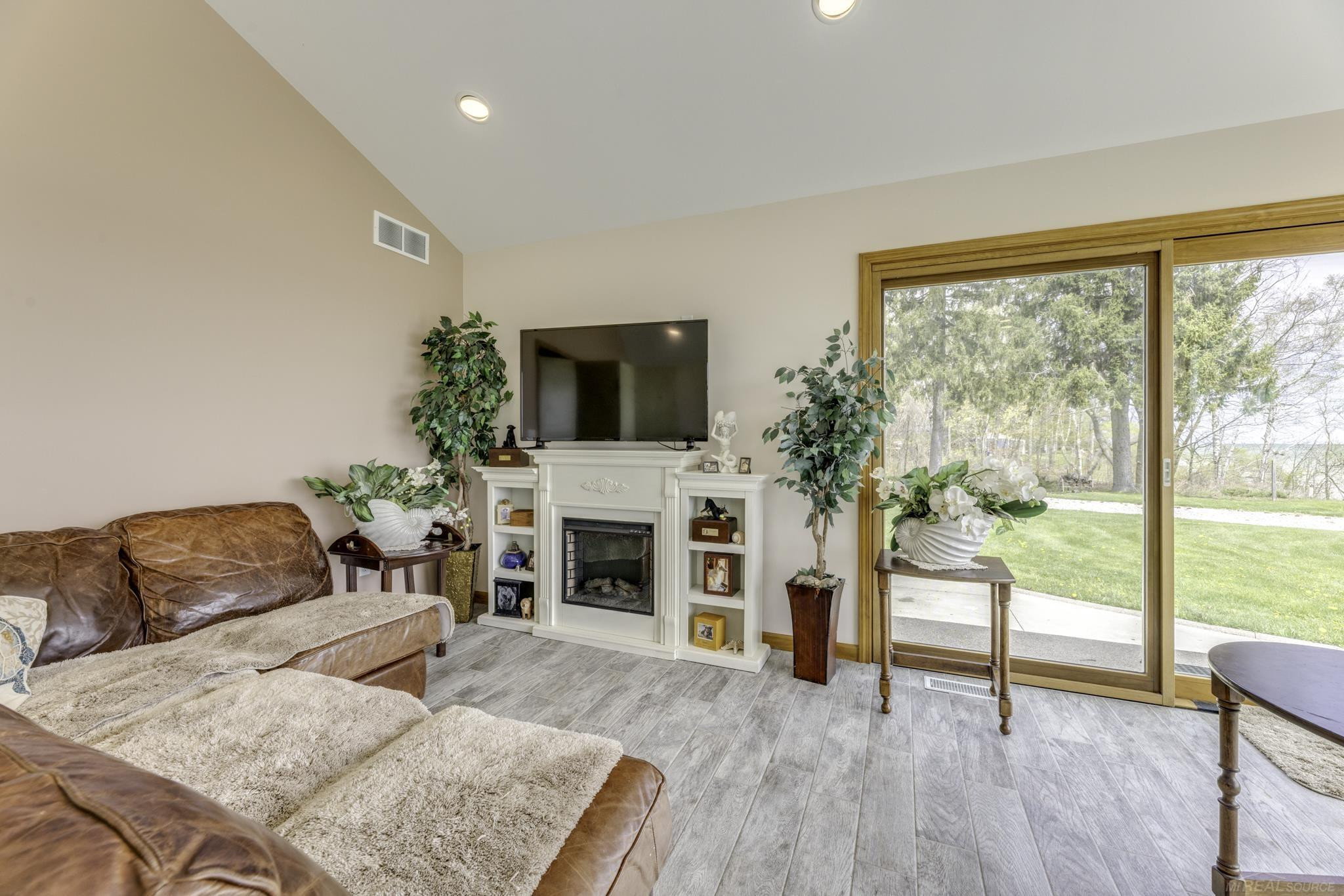 6655 Lakeshore Road, Lexington, MI 48450 — Photo 24