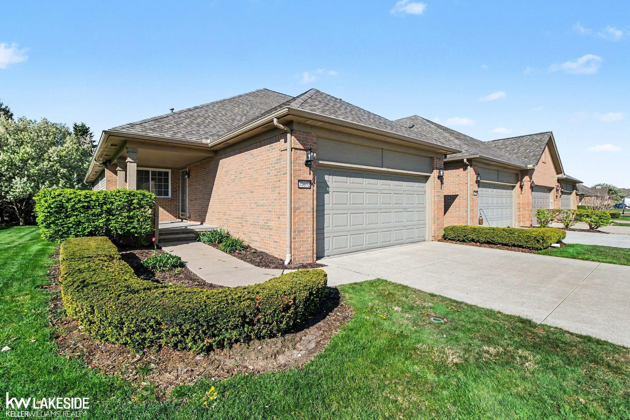 33832 Michigamme Drive, New Baltimore, MI 48047 — Photo 2