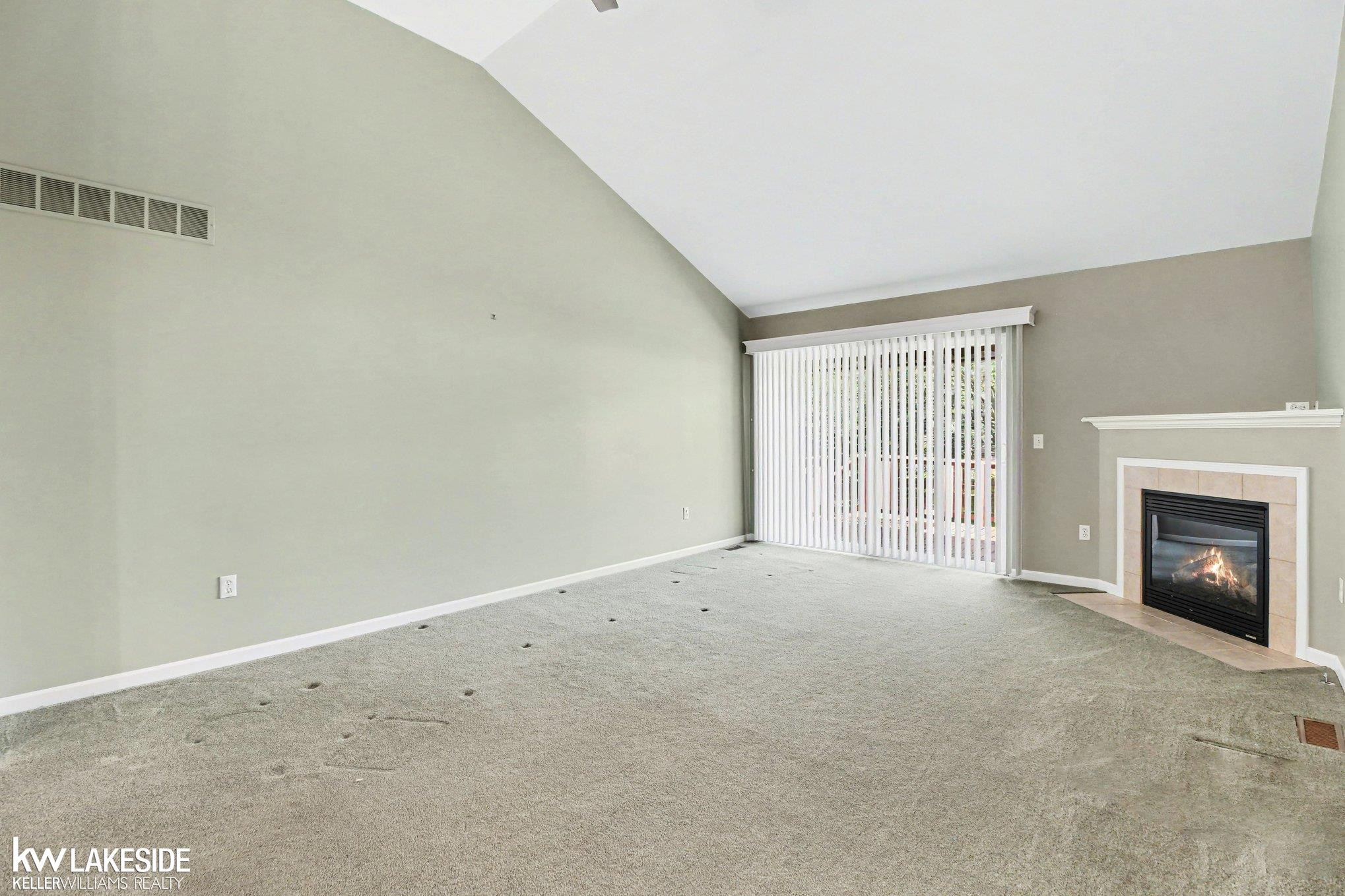 33832 Michigamme Drive, New Baltimore, MI 48047 — Photo 4
