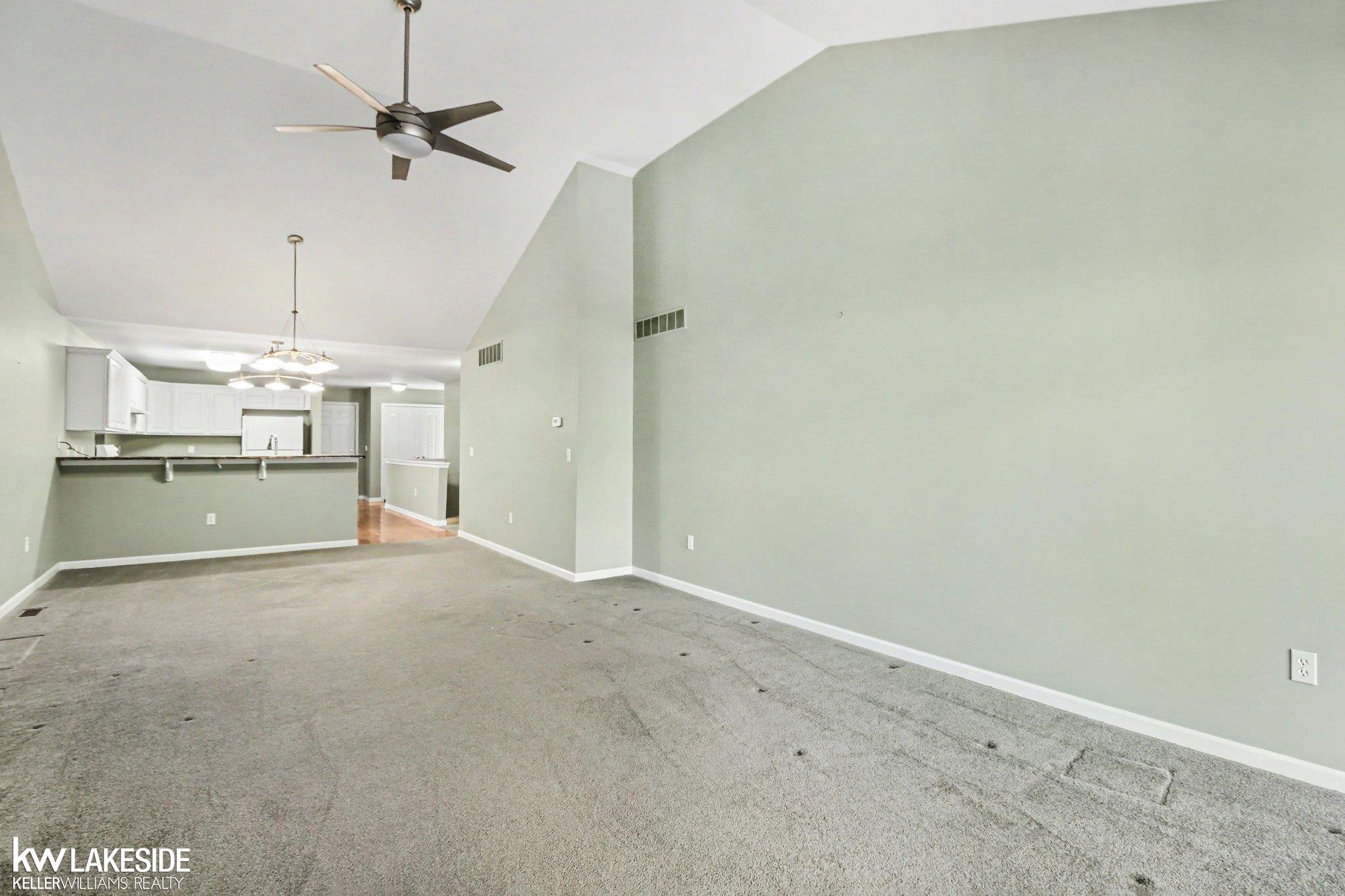 33832 Michigamme Drive, New Baltimore, MI 48047 — Photo 9