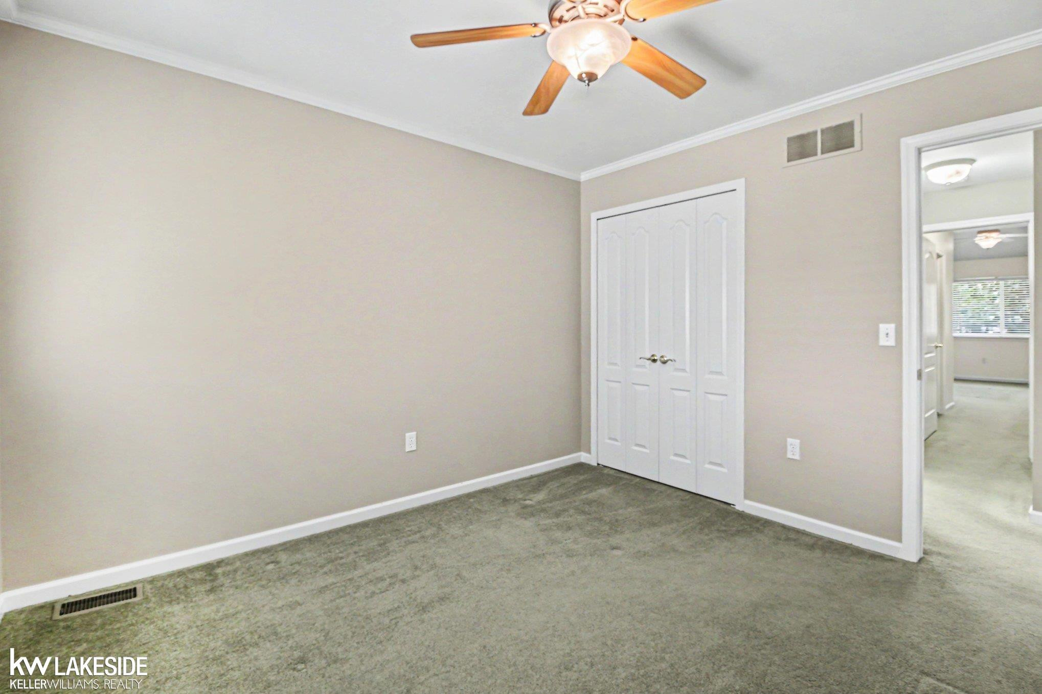 33832 Michigamme Drive, New Baltimore, MI 48047 — Photo 14