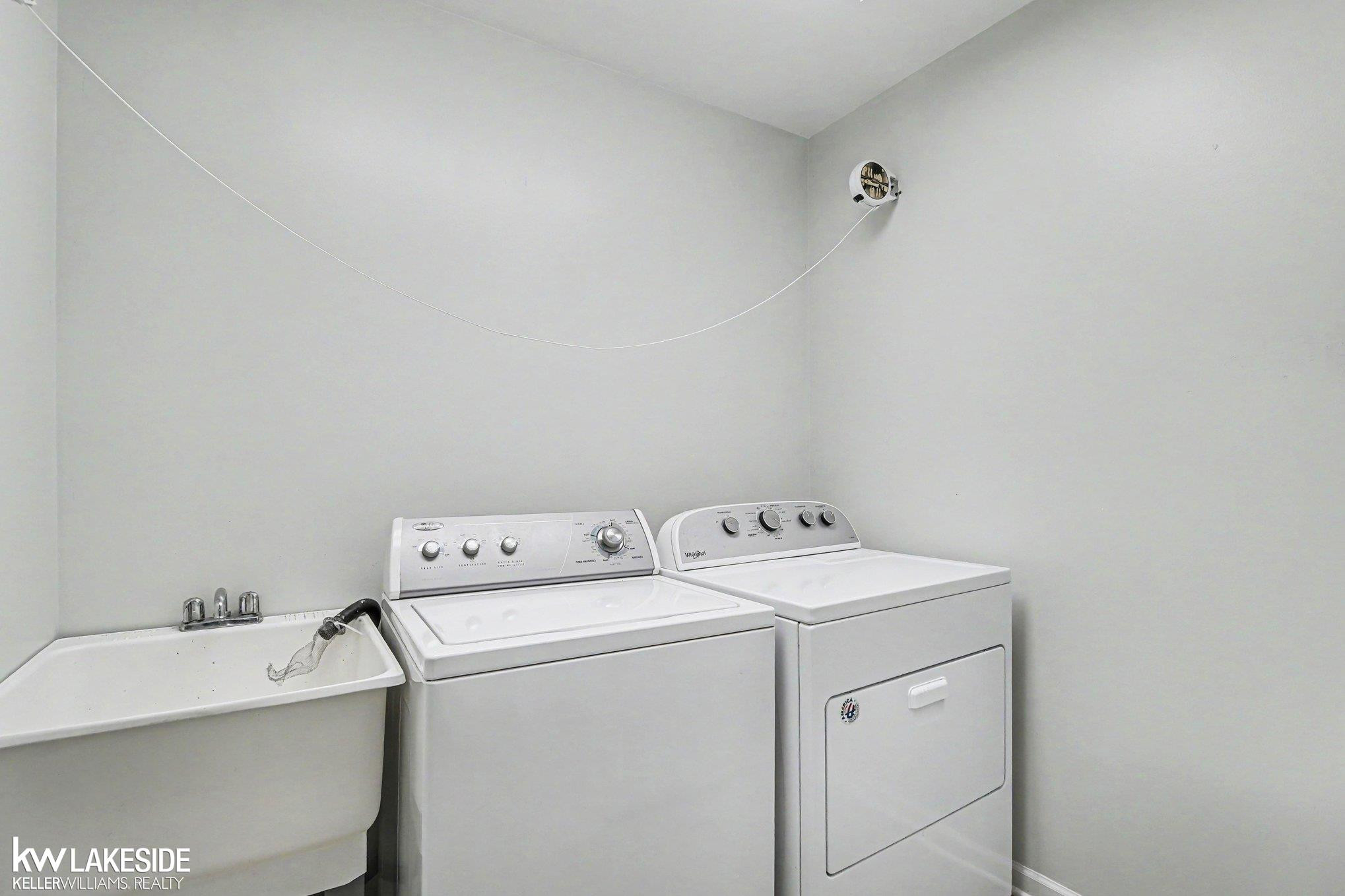 33832 Michigamme Drive, New Baltimore, MI 48047 — Photo 21