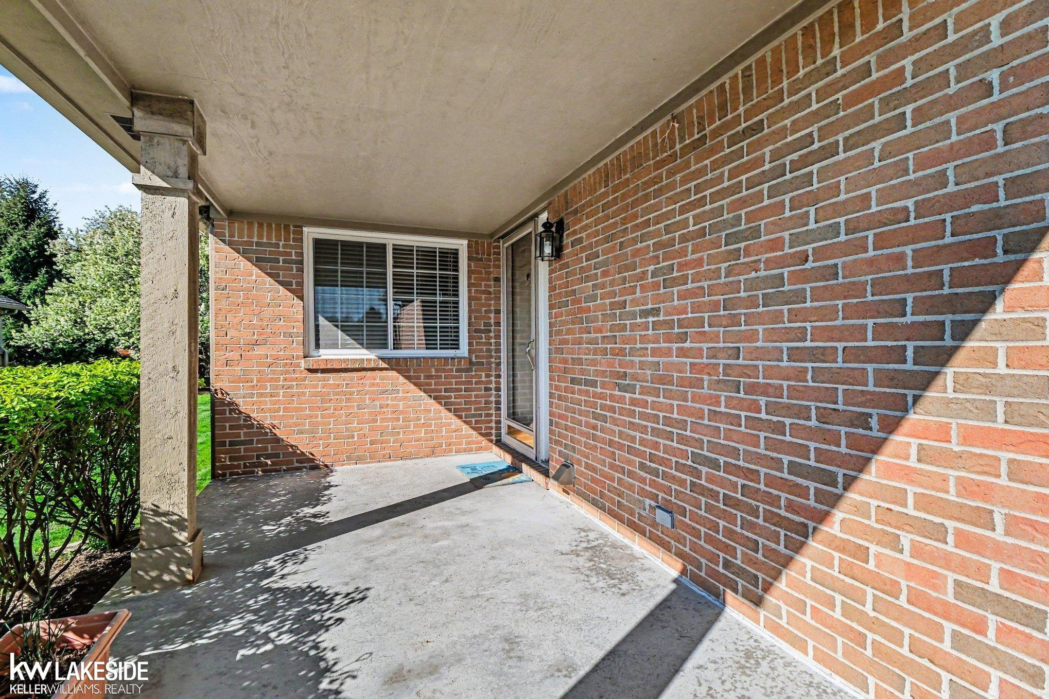 33832 Michigamme Drive, New Baltimore, MI 48047 — Photo 24