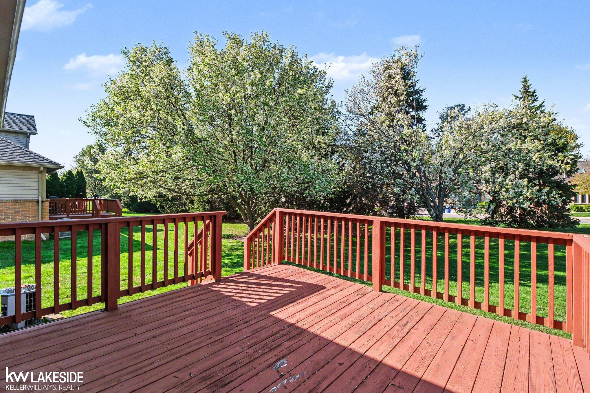 33832 Michigamme Drive, New Baltimore, MI 48047 — Photo 25