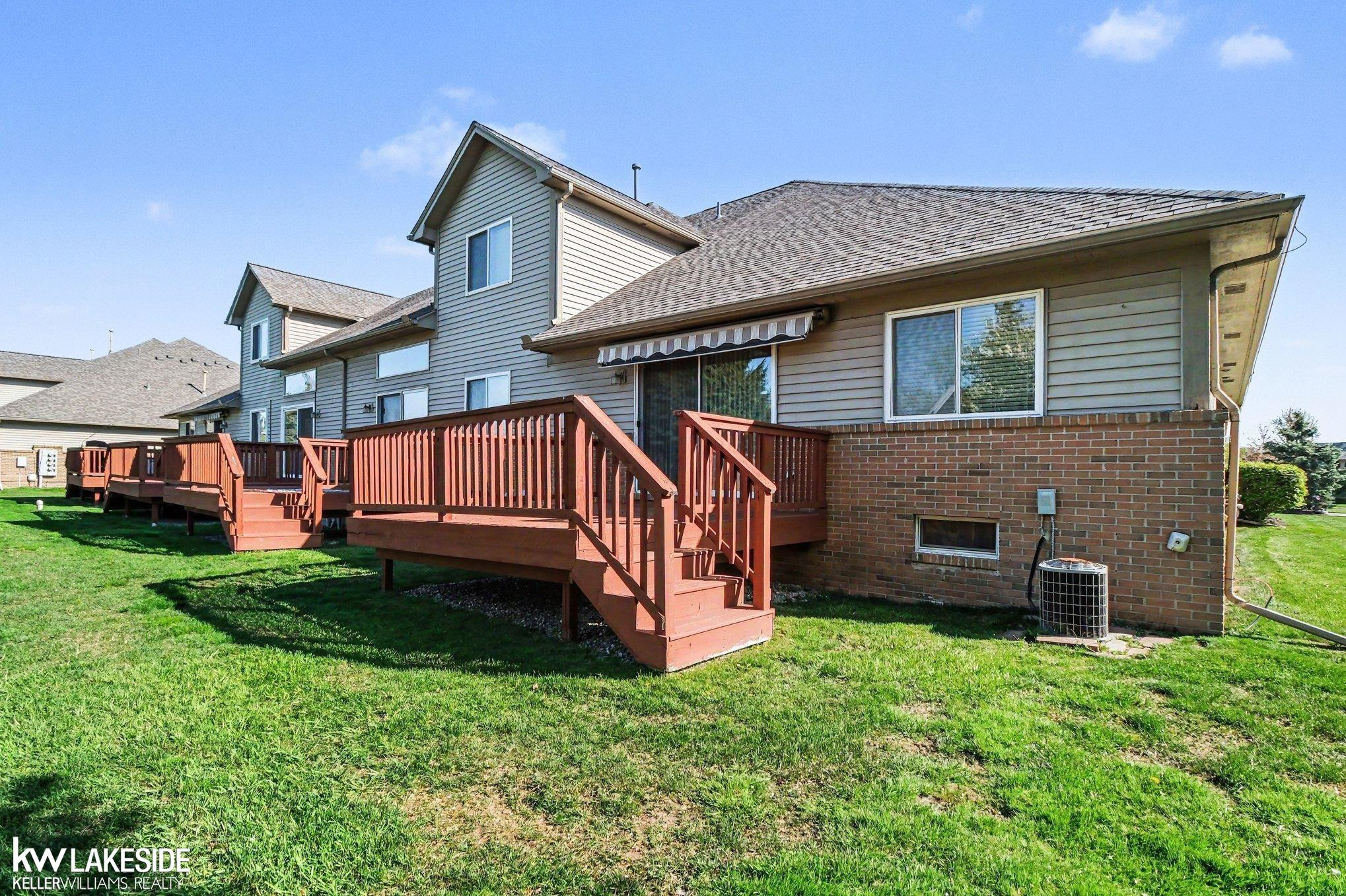 33832 Michigamme Drive, New Baltimore, MI 48047 — Photo 27