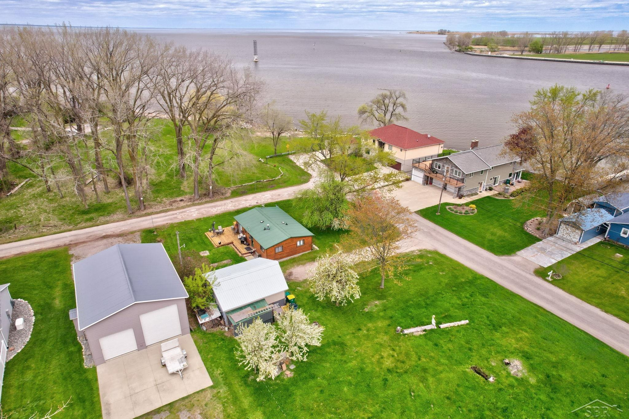 200 Sunrise, Bay City, MI 48706 — Photo 2