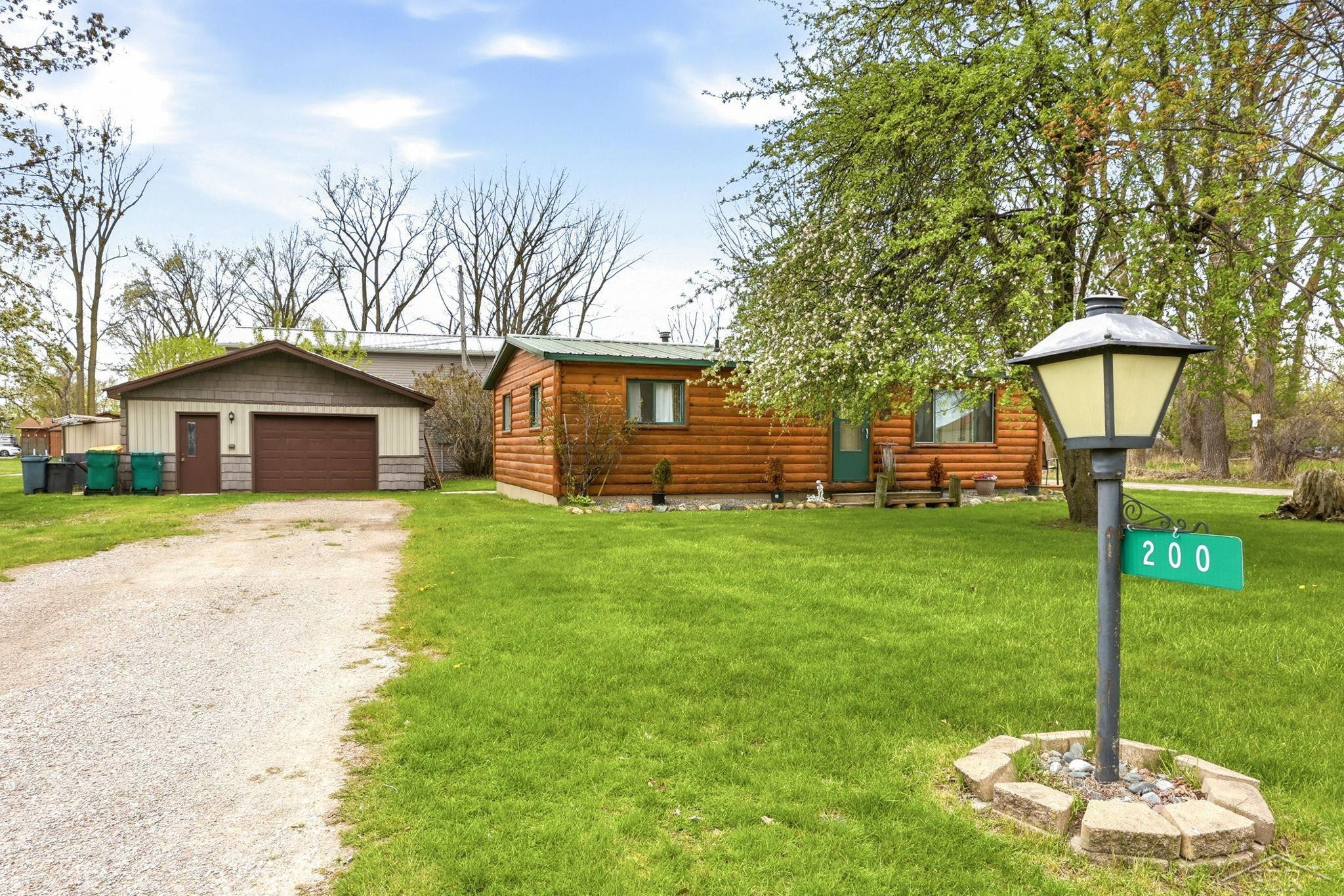 200 Sunrise, Bay City, MI 48706 — Photo 4