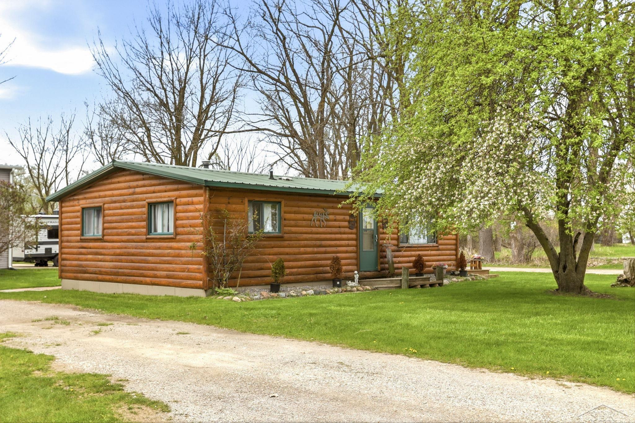 200 Sunrise, Bay City, MI 48706 — Photo 5