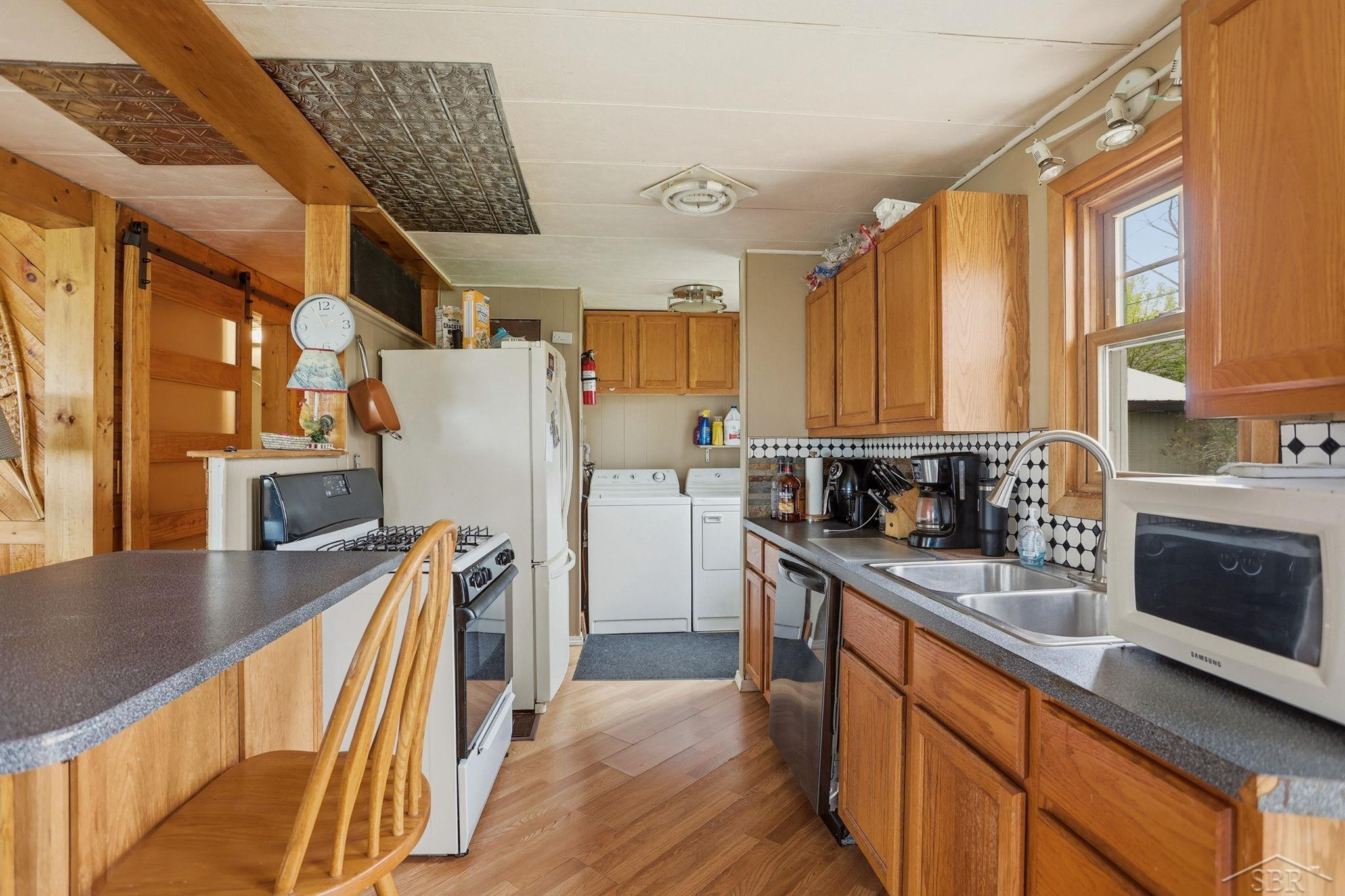200 Sunrise, Bay City, MI 48706 — Photo 14