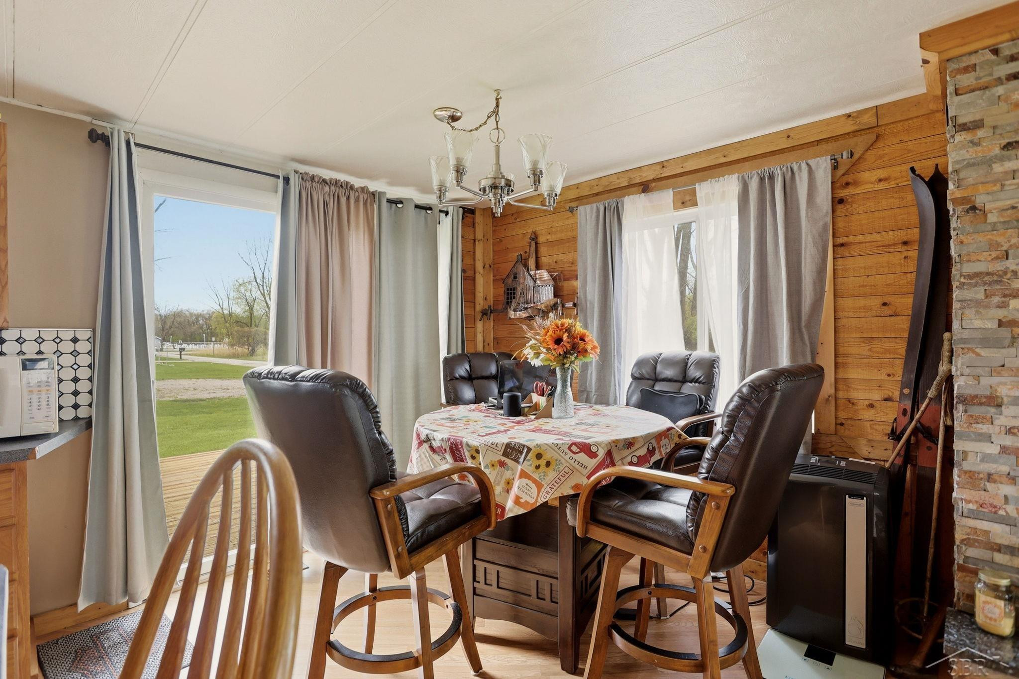 200 Sunrise, Bay City, MI 48706 — Photo 17