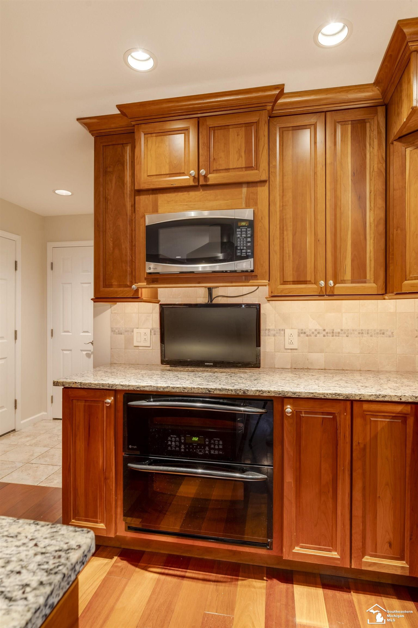 6773 Lockmill Road, Temperance, MI 48182 — Photo 10