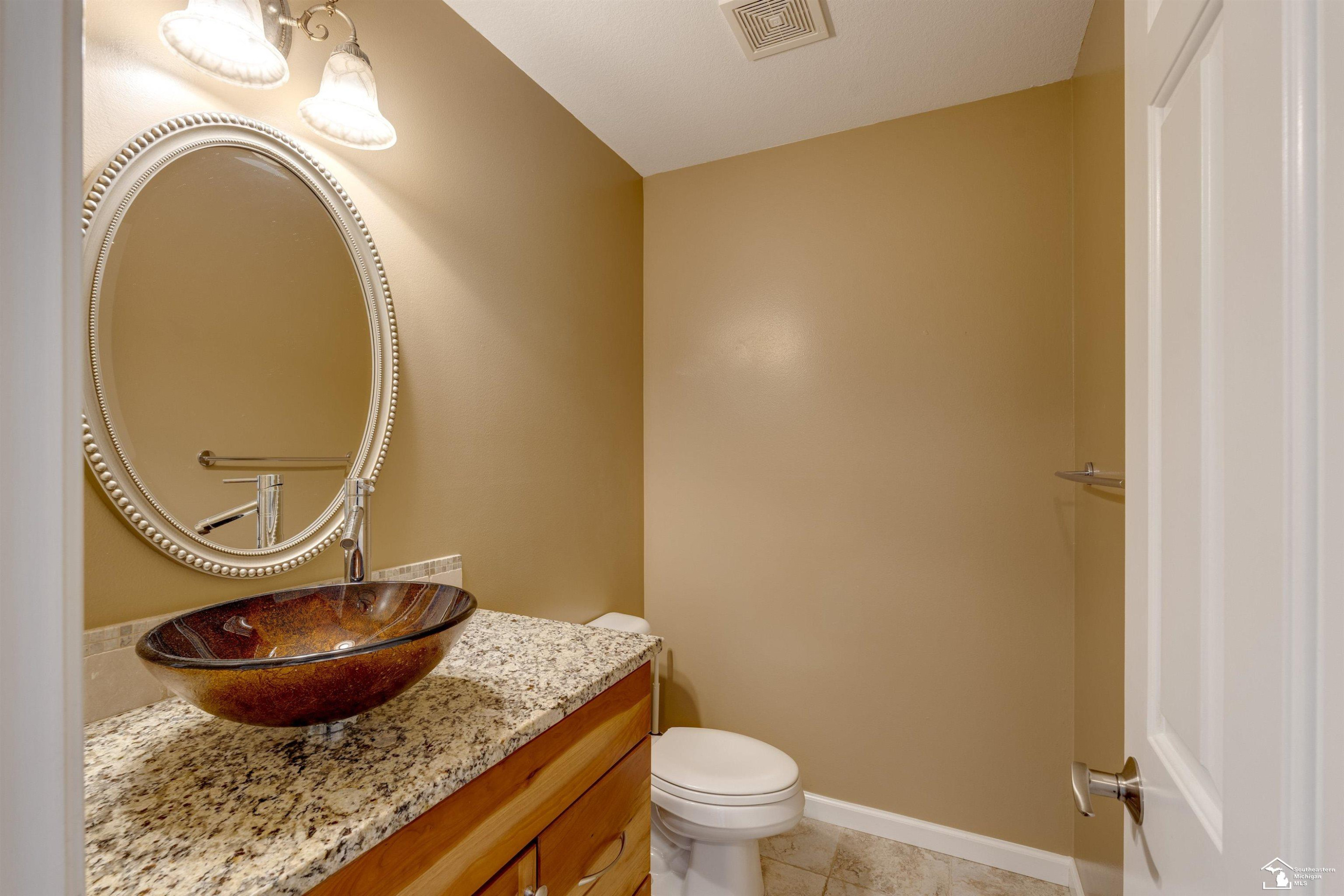 6773 Lockmill Road, Temperance, MI 48182 — Photo 17