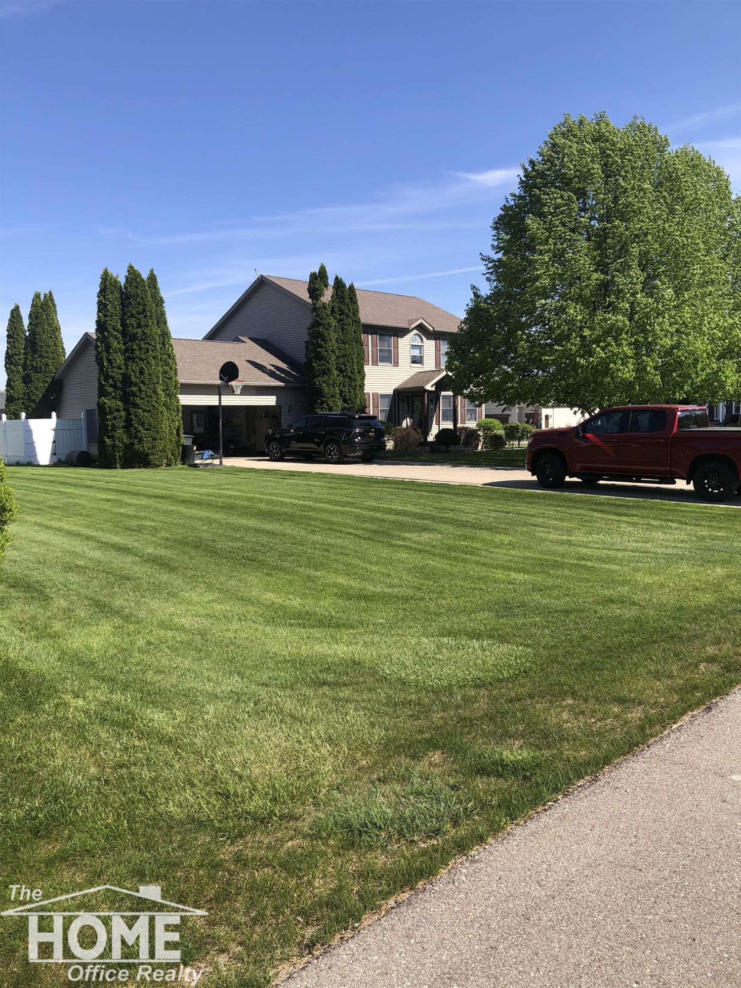 2267 N Burning Tree Circle, Owosso, MI 48867 — front exterior