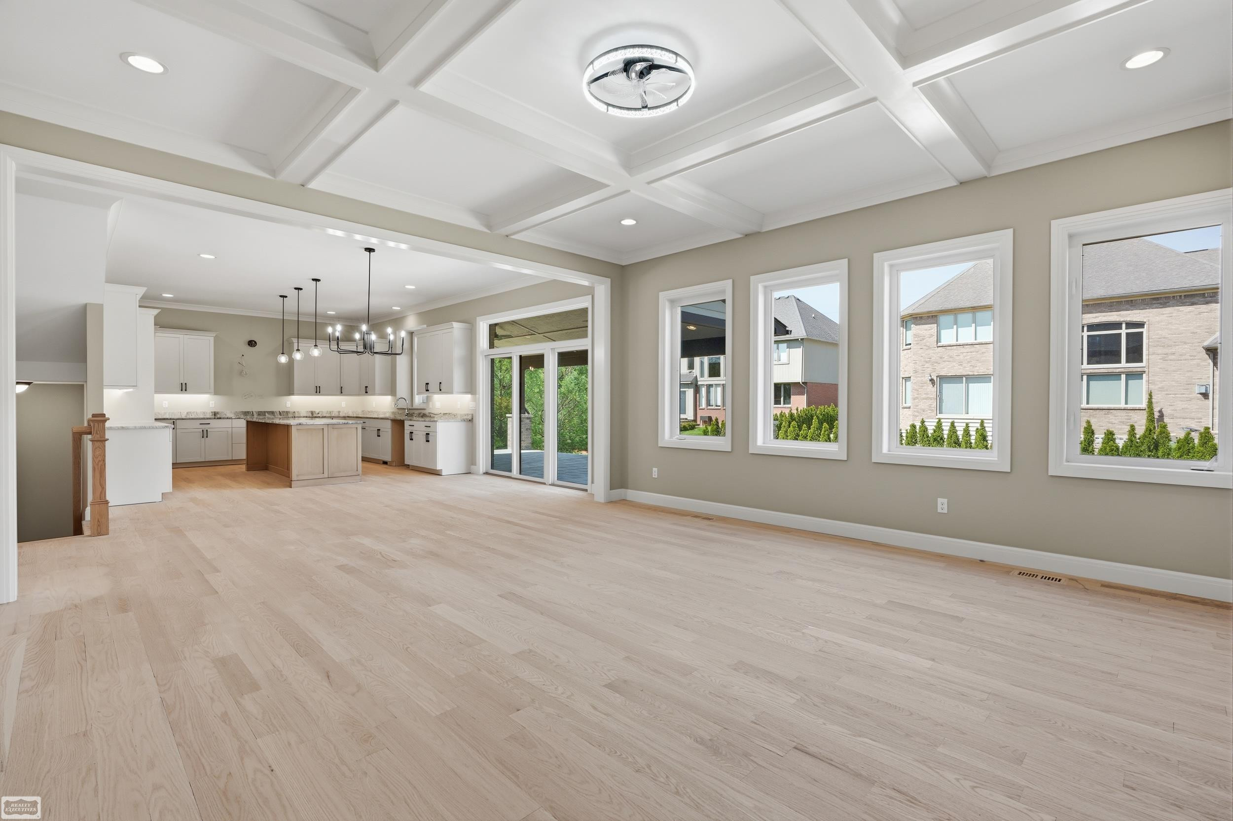 54679 White Pine Lane, Shelby Twp, MI 48315 — Photo 12