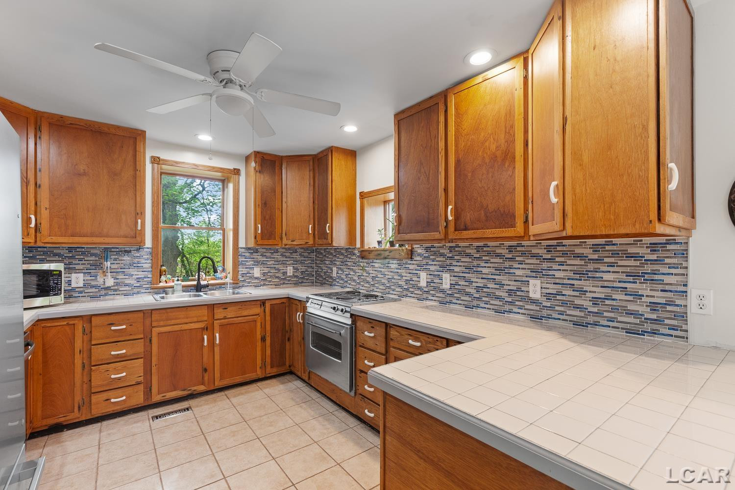 12251 Hoxie Road, North Adams, MI 49262 — Photo 14