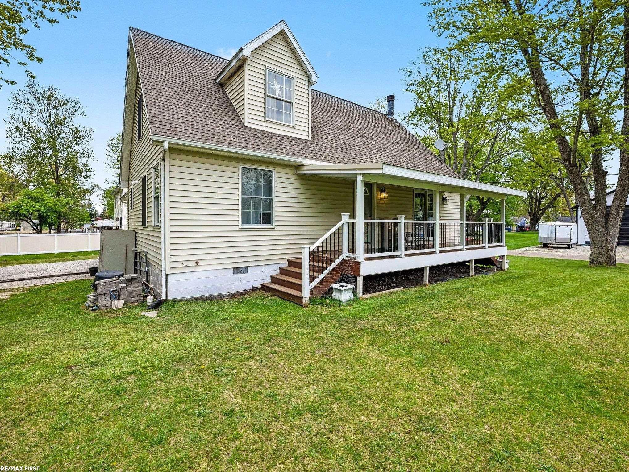 221 Frasier Boulevard, MI 48028 — Photo 4