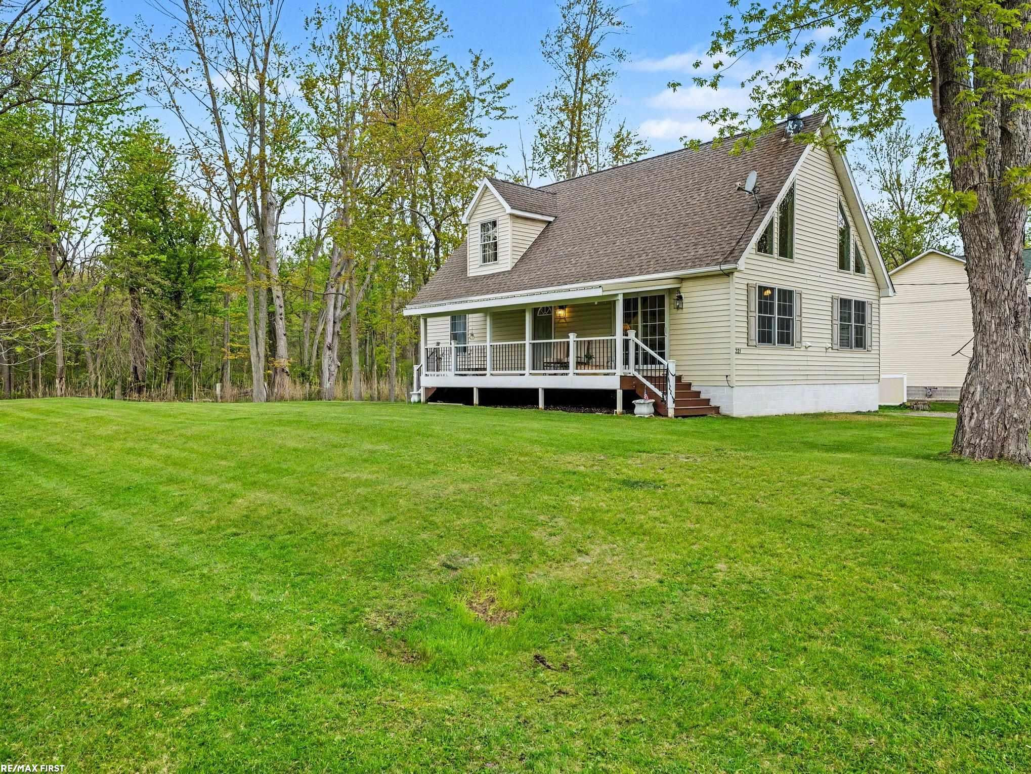 221 Frasier Boulevard, MI 48028 — Photo 5