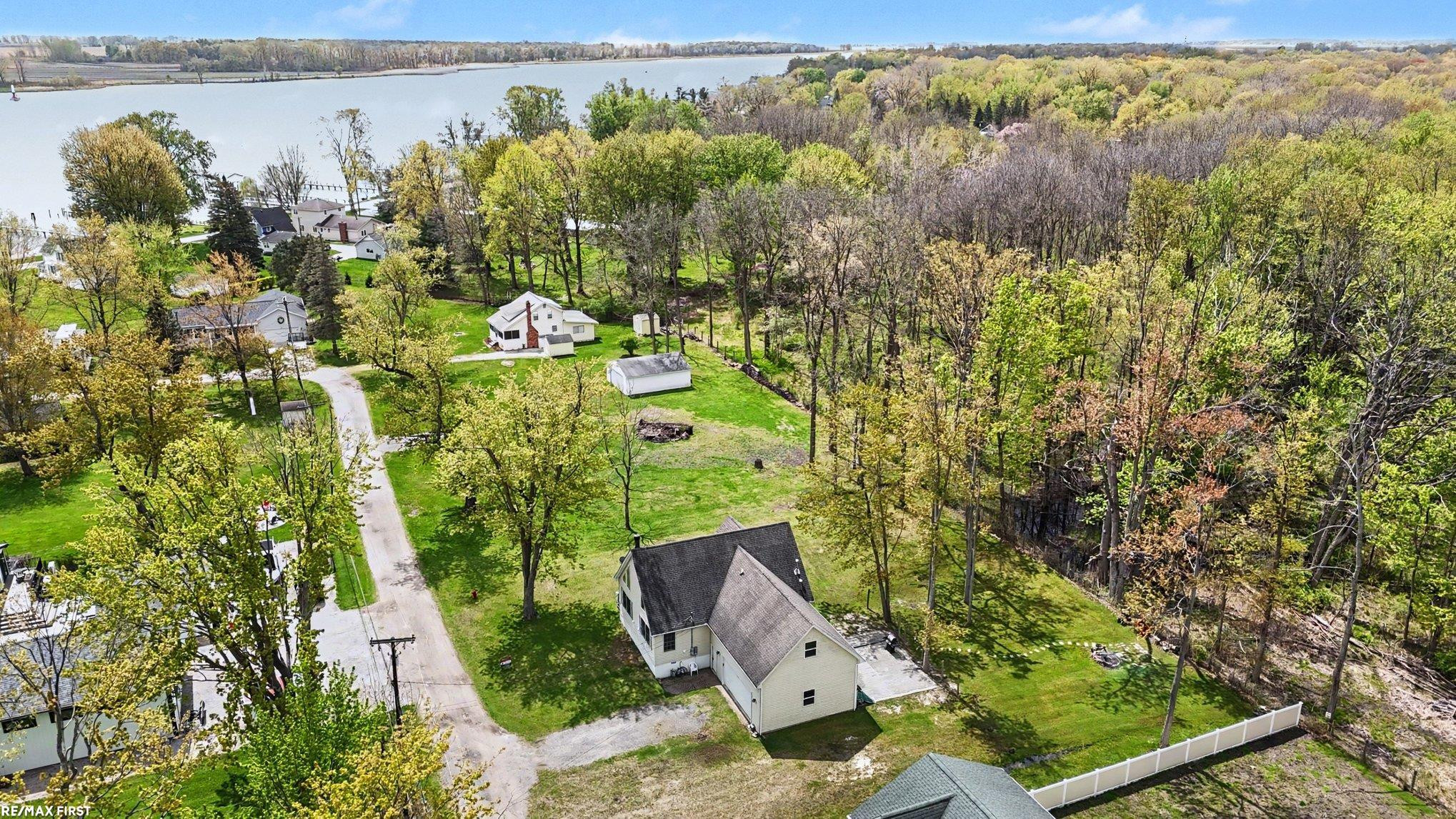 221 Frasier Boulevard, MI 48028 — Photo 31
