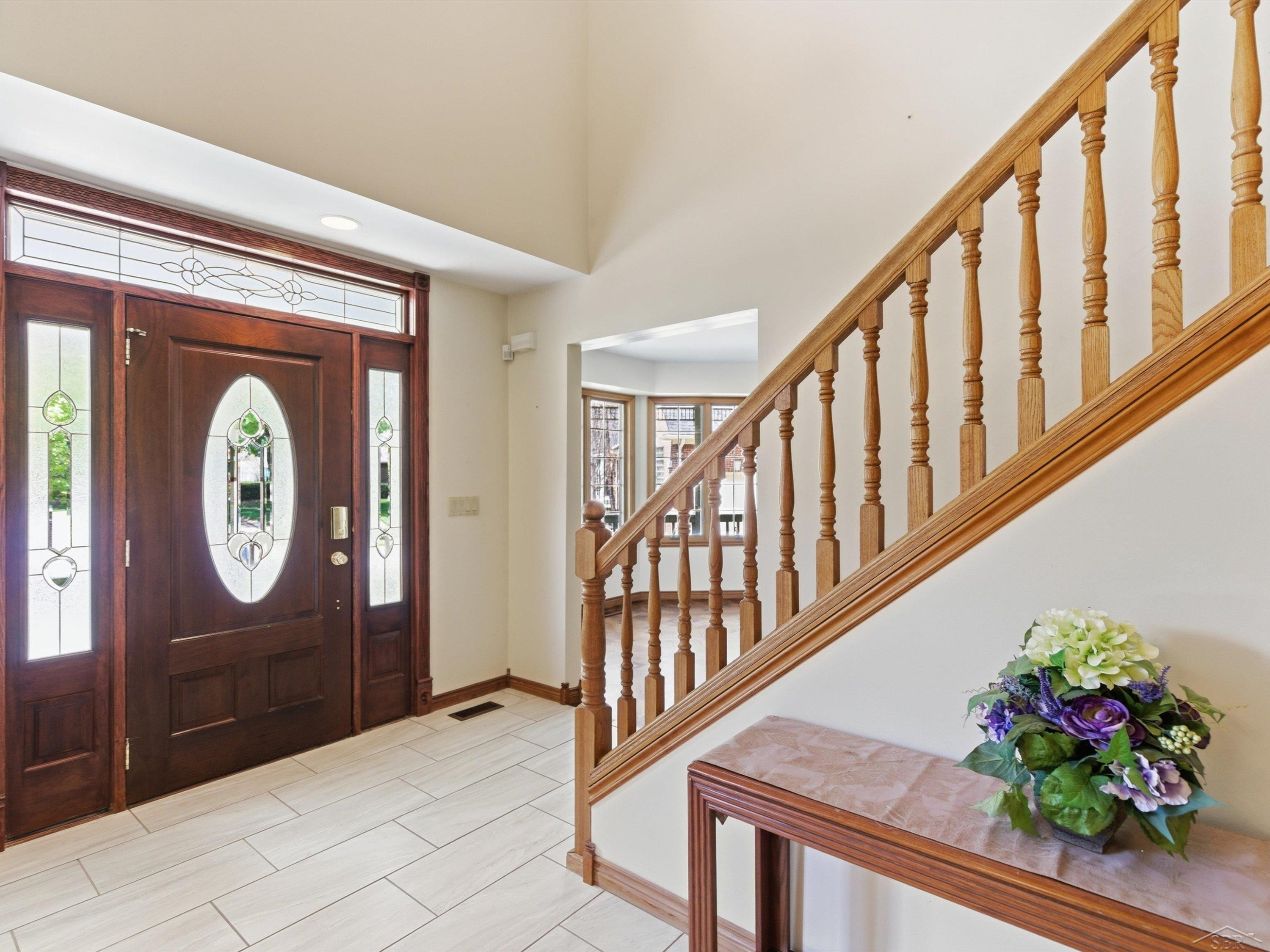 3172 Pine Tree Court, Waterford, MI 48329 — Photo 8