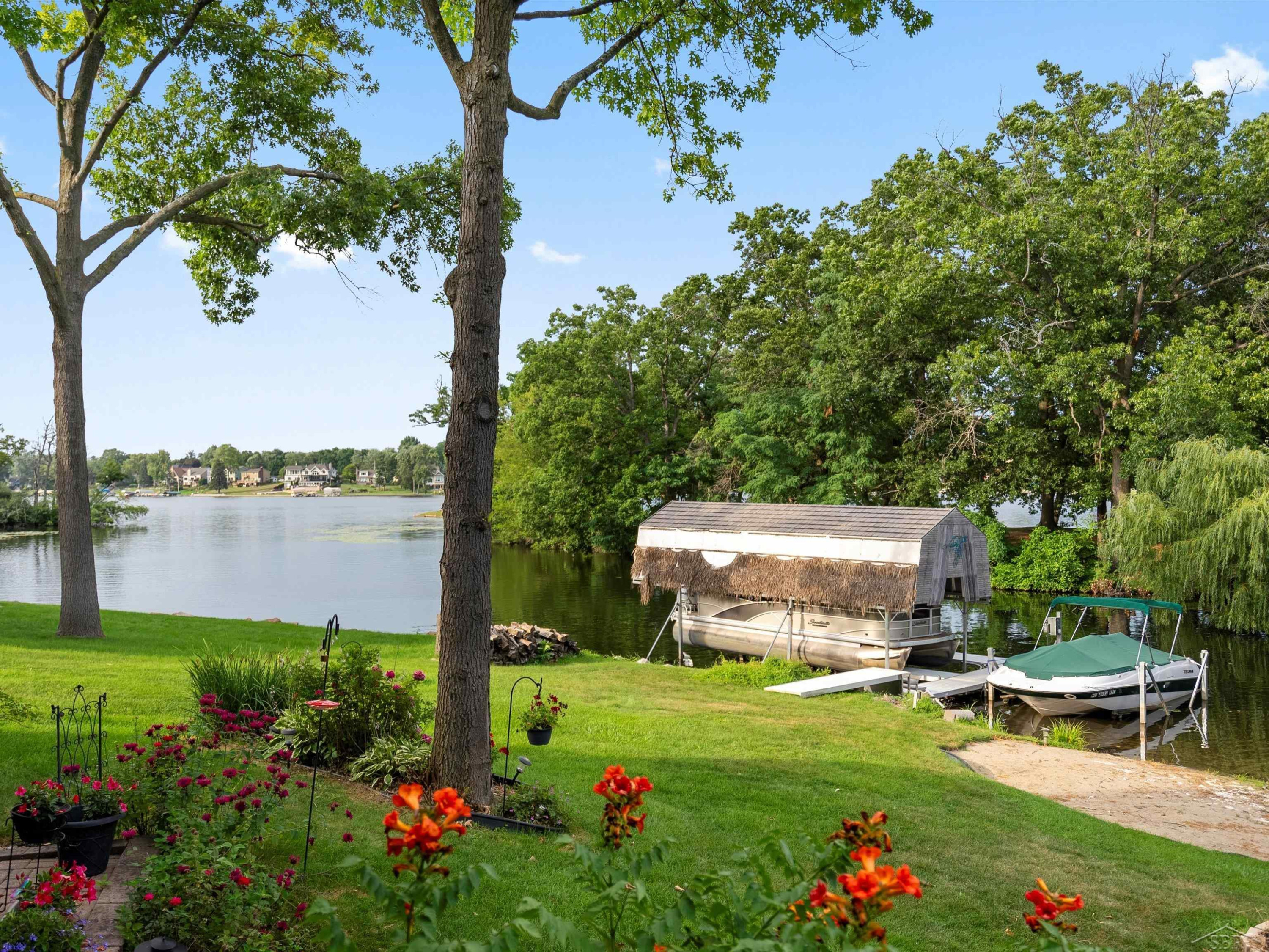 3172 Pine Tree Court, Waterford, MI 48329 — Photo 54
