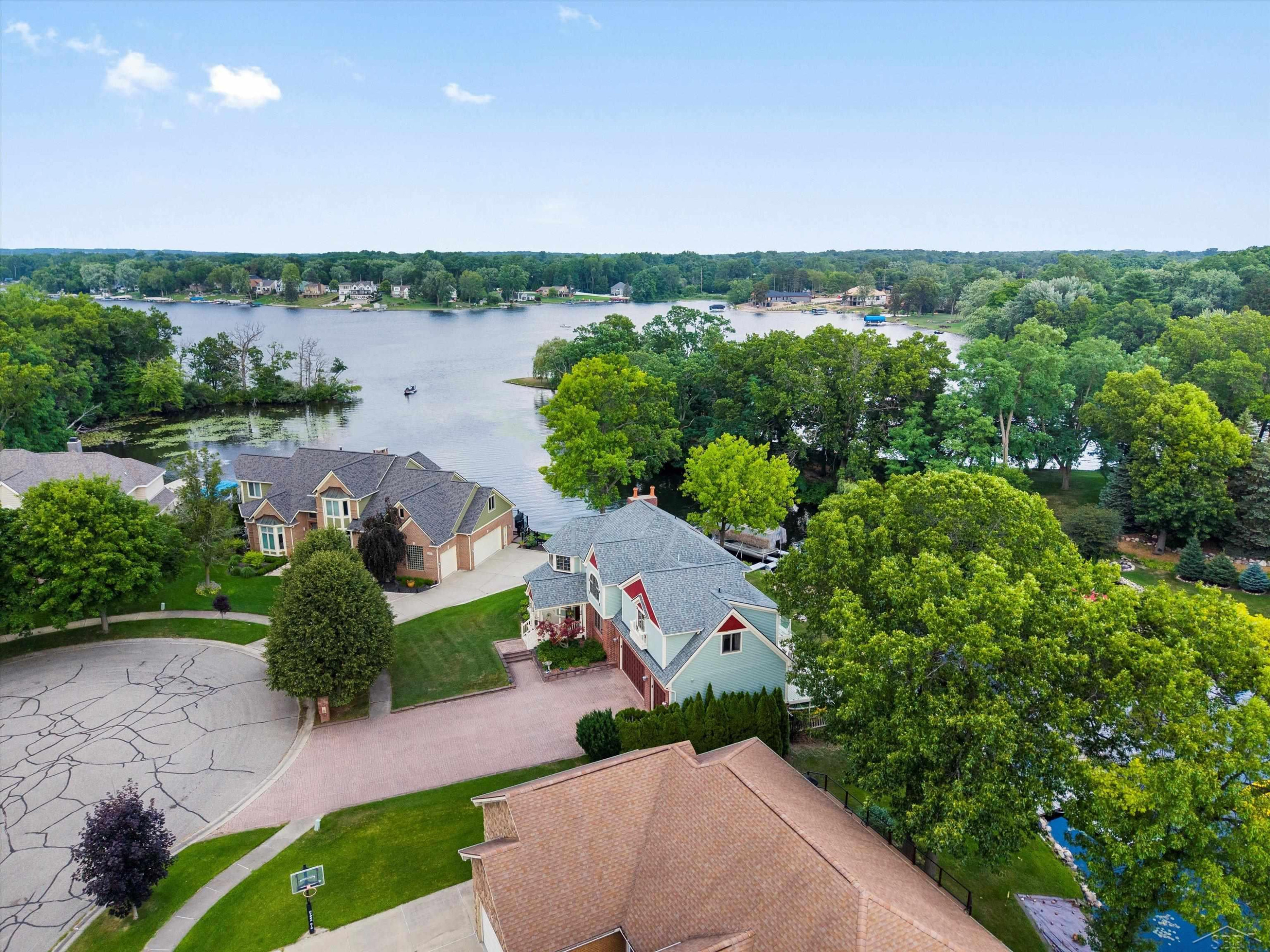 3172 Pine Tree Court, Waterford, MI 48329 — Photo 55