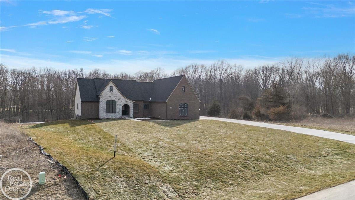 11182 Karen D Drive, Unit #14, MI 48065 — Photo 3