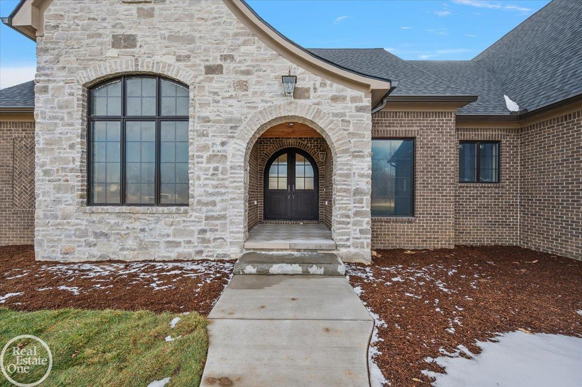 11182 Karen D Drive, Unit #14, MI 48065 — Photo 4