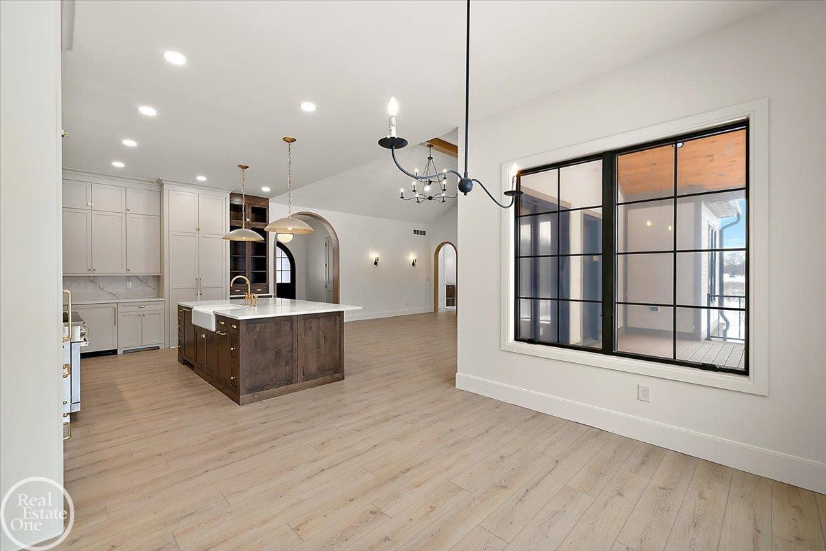 11182 Karen D Drive, Unit #14, MI 48065 — Photo 17