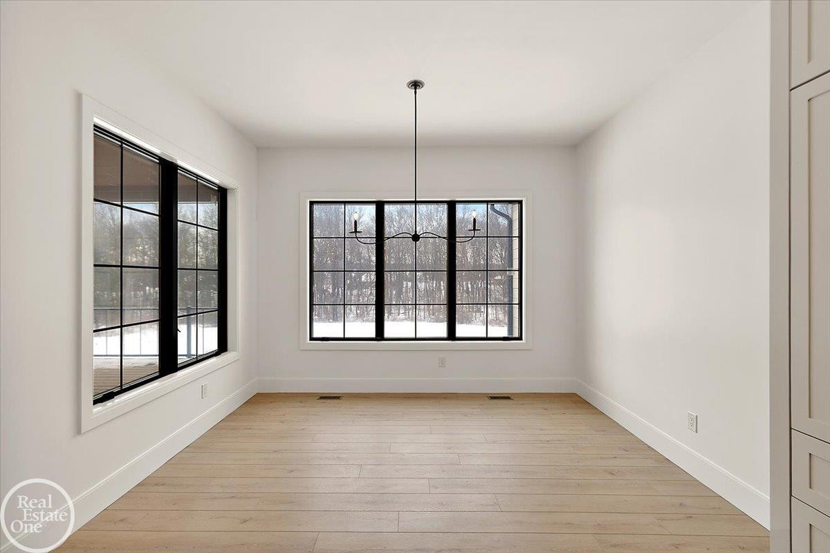 11182 Karen D Drive, Unit #14, MI 48065 — Photo 19