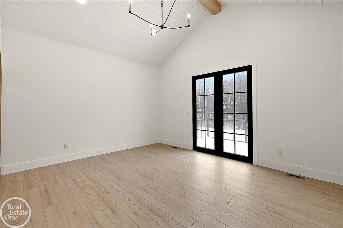 11182 Karen D Drive, Unit #14, MI 48065 — Photo 33
