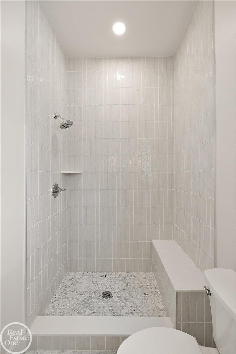 11182 Karen D Drive, Unit #14, MI 48065 — Photo 59