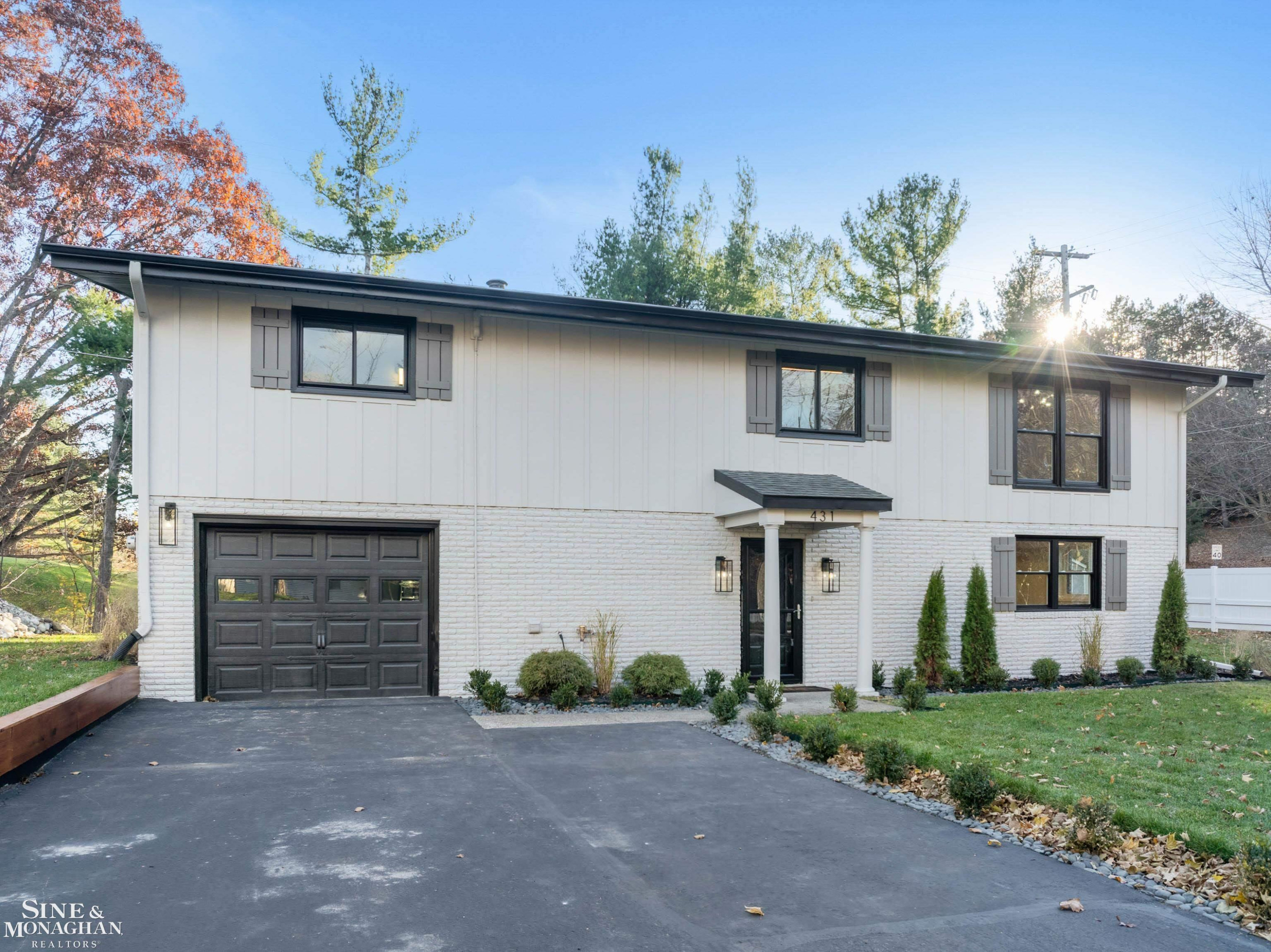 431 Fairlane Drive, Traverse City, MI 49684 — Photo 3