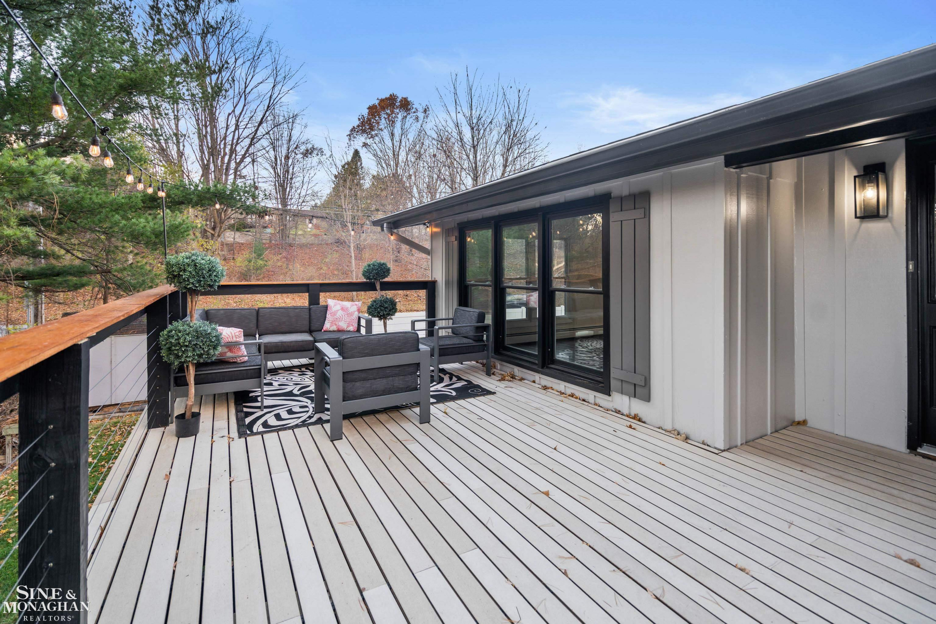 431 Fairlane Drive, Traverse City, MI 49684 — Photo 57