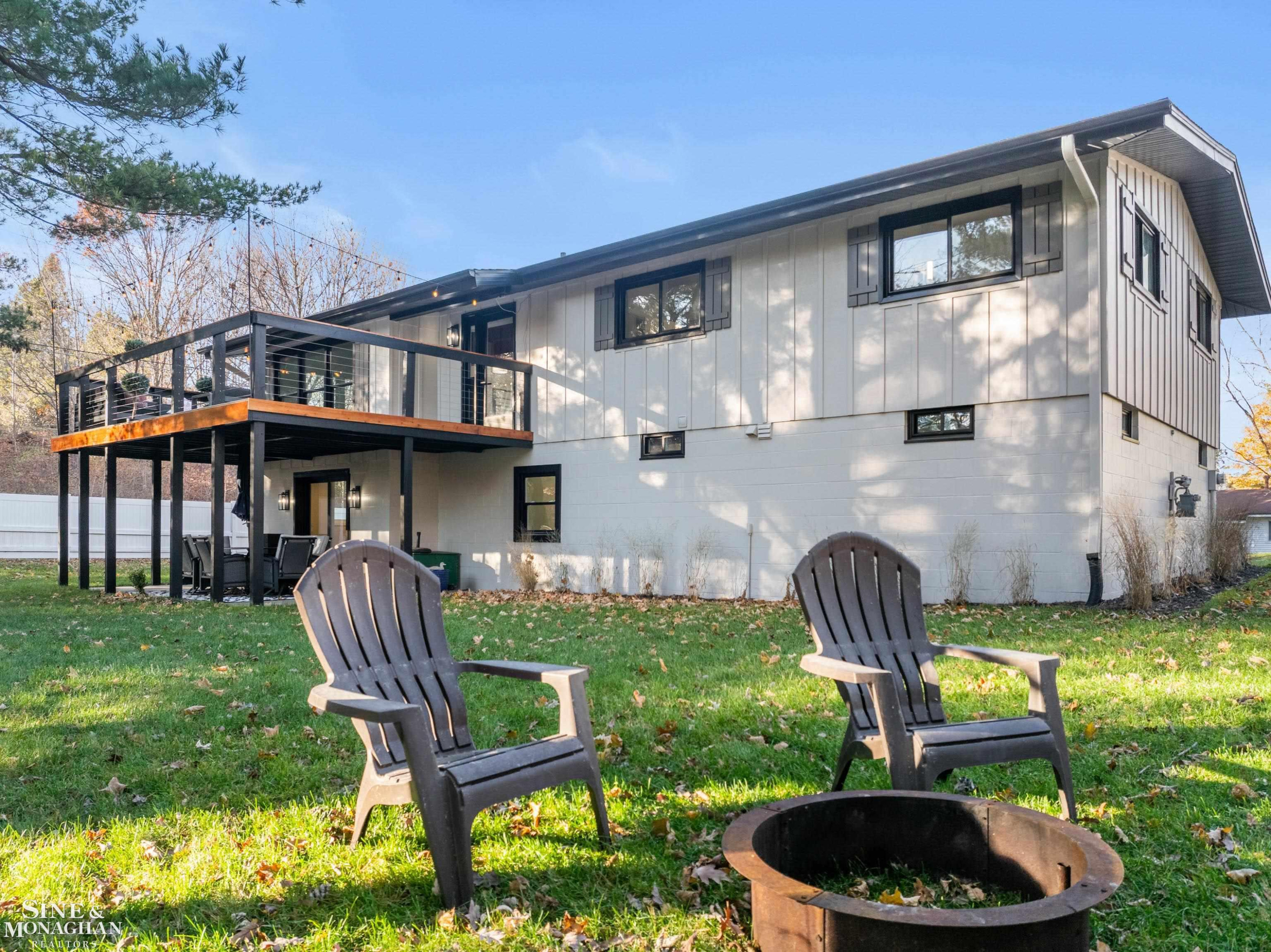 431 Fairlane Drive, Traverse City, MI 49684 — Photo 59