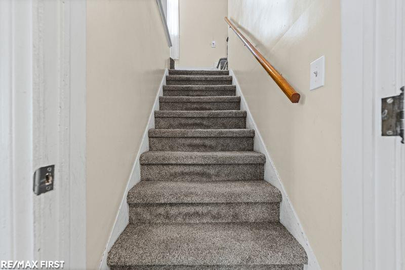 1864 Bacon Avenue, Berkley, MI 48072 — Photo 9